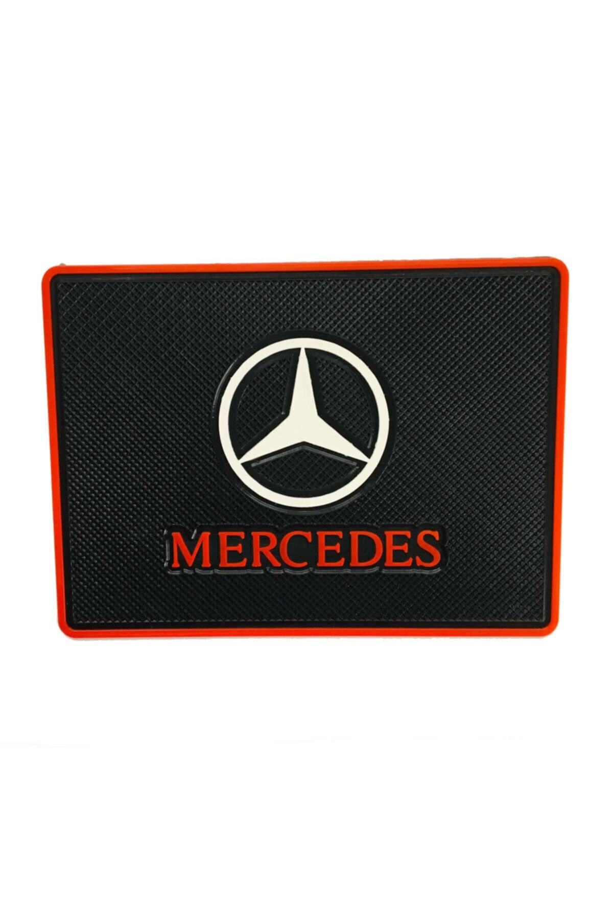 MERCEDES Torpido Üstü Kaydırmaz Ped