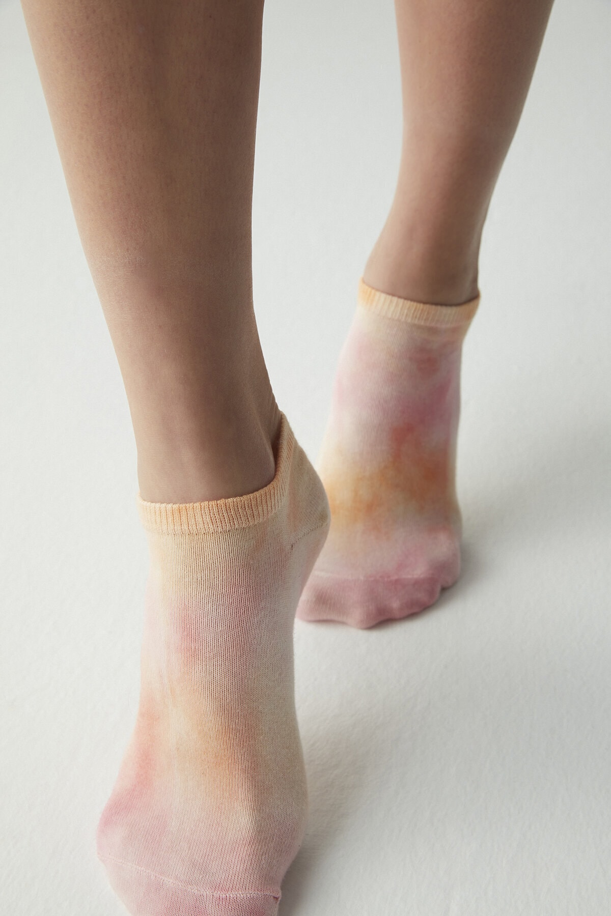 Penti Begonya Pembesi Batik Patik Çorap