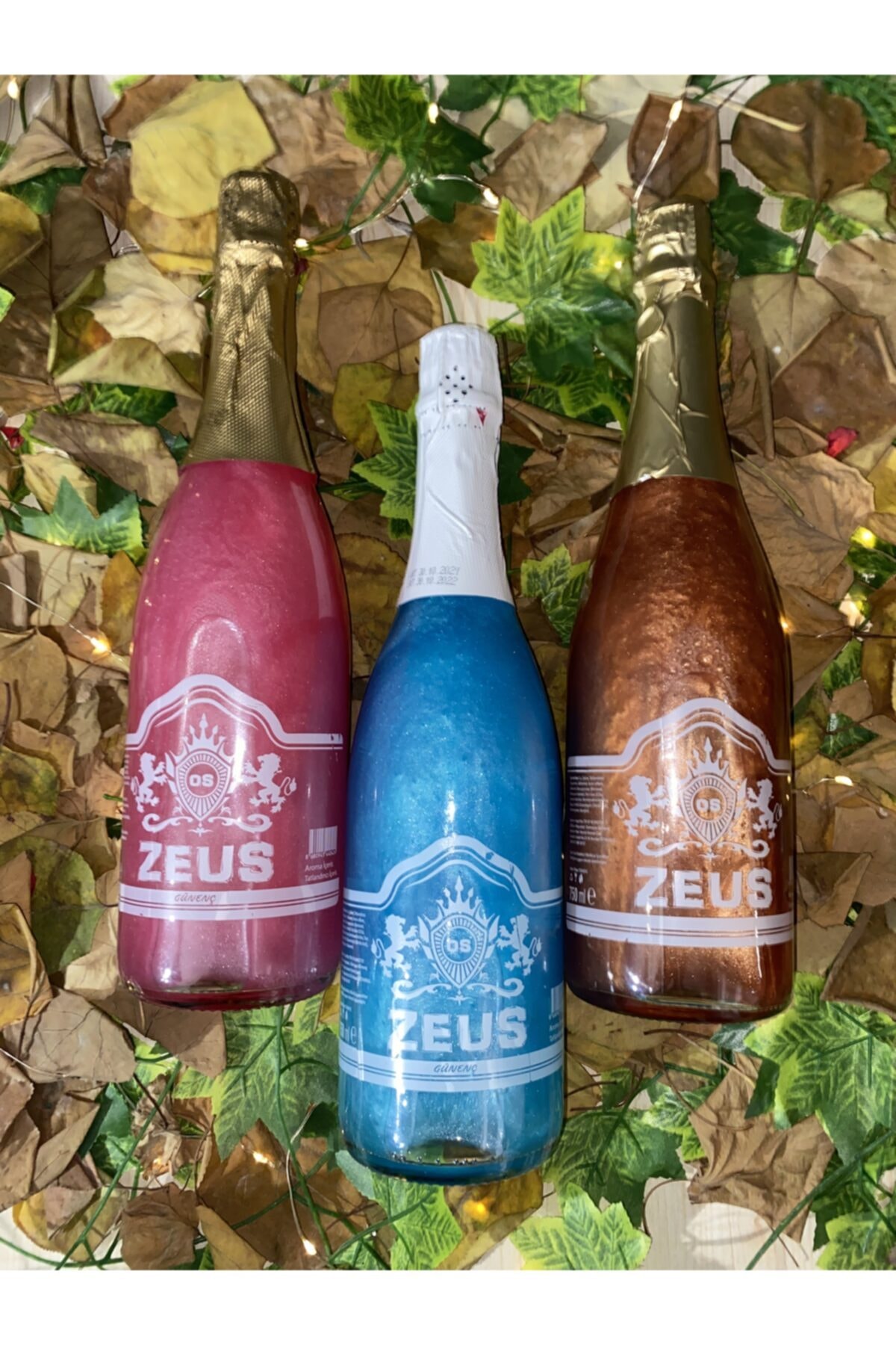 zeus meşrubat Simli Alkolsüz Gazlı İçecek Çilek Yabanmersini&ananas Ve Karışık Meyve Aromalı (3 Adet )
