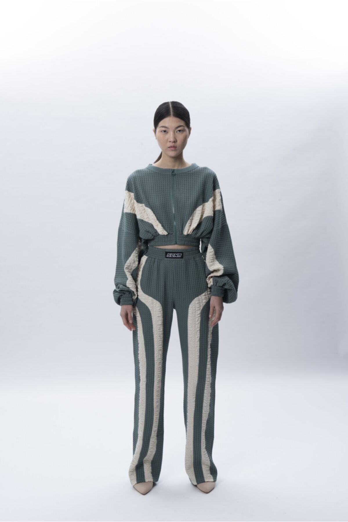 ŞEBNEM GÜNAY Galactic Green 3d Jacquard Cropped Jacket