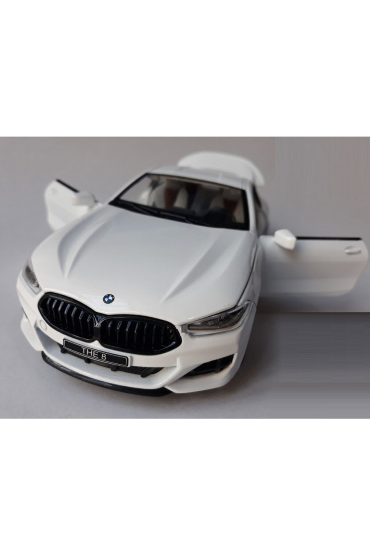 OYUNCAKSAHİLİ Bmw M8 Diecast Metal 1.24 Araba Far Stop Yanar Kapı Bagaj Kaput Açılır Beyaz