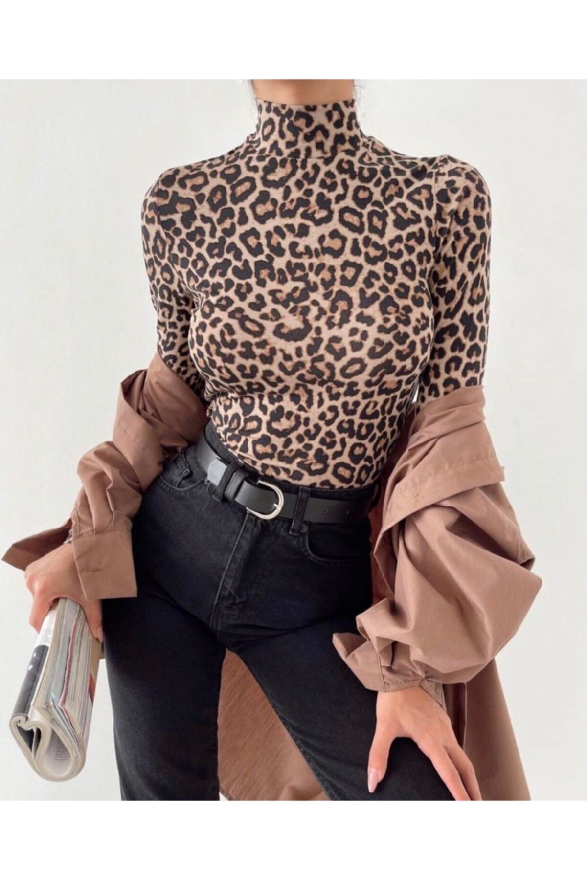 SÇ BOUTIQUE Balıkçı Yaka Leopar Body
