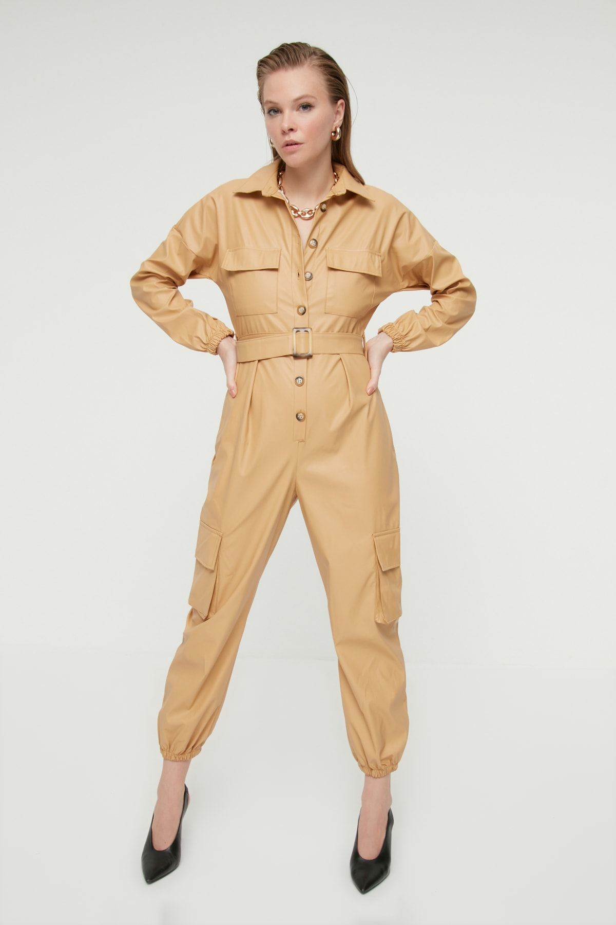 TRENDYOLMİLLA Camel Kuşaklı Tulum TWOAW22TU0048