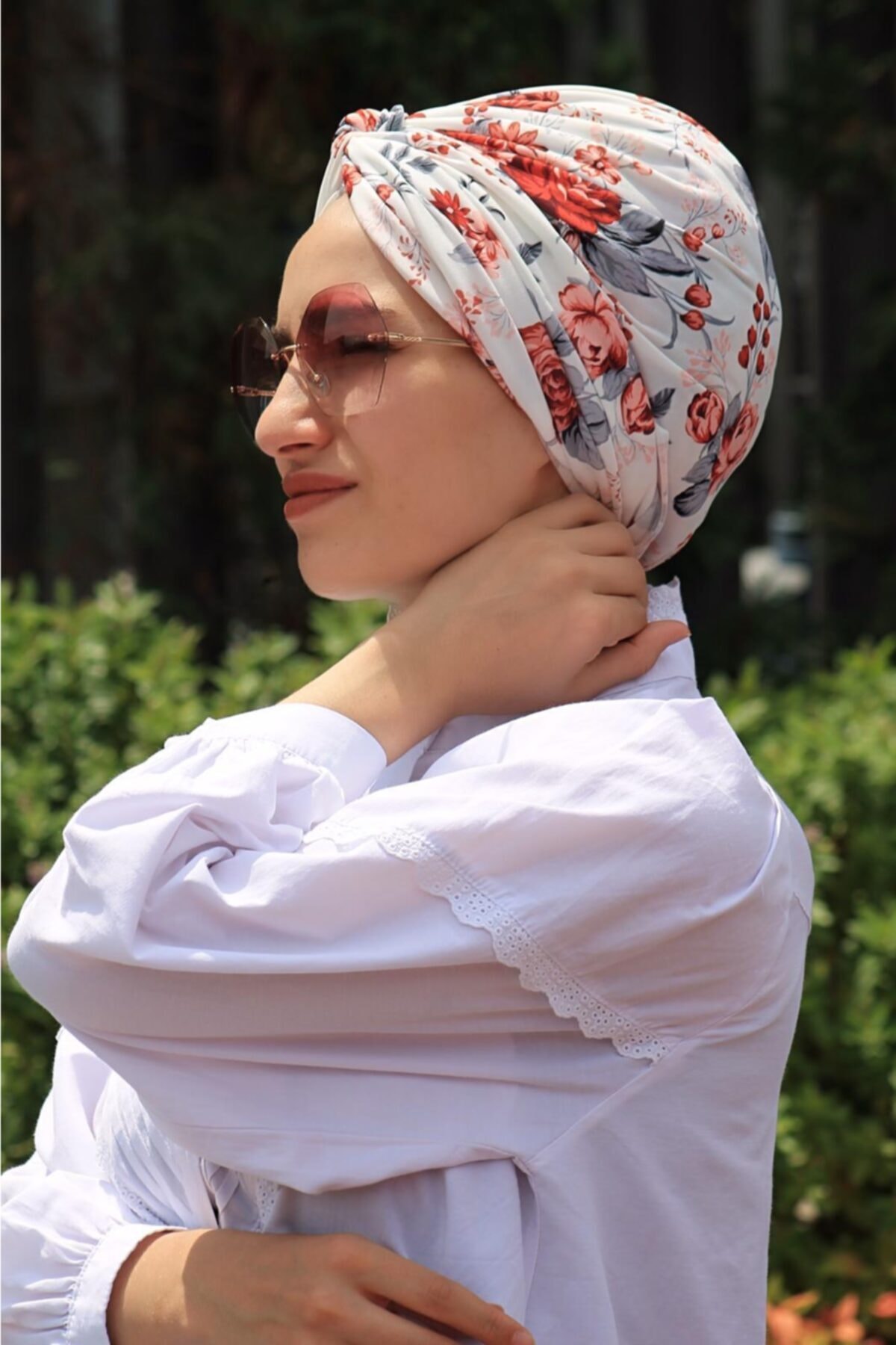 Nazar Desenli Dolama Bone Gül Desen (model Hazır Değildir) - Özel Tasarım- Yeni Model Tesettür Giyim