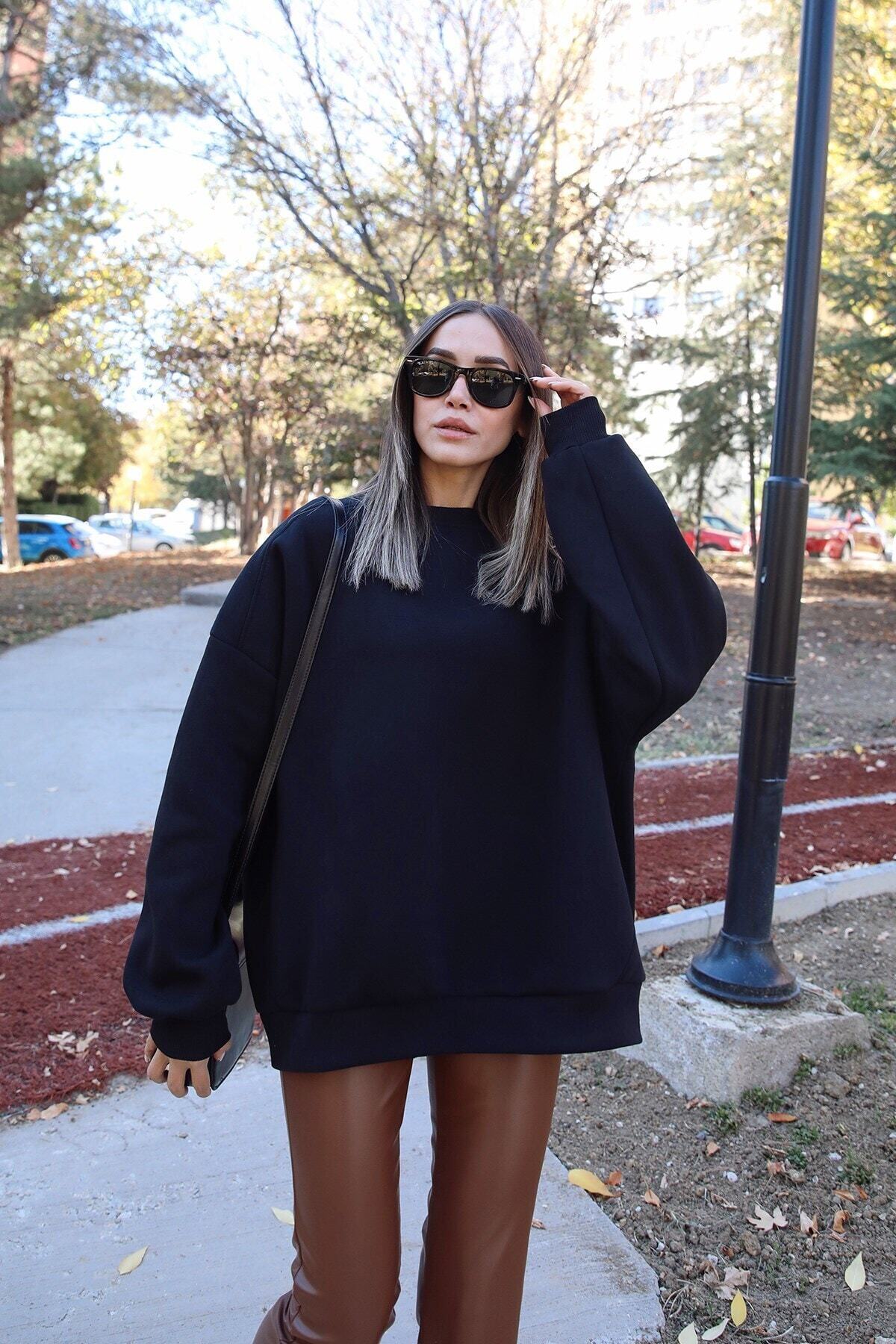 Turuncumsu Siyah Basic Oversize Sweatshirt