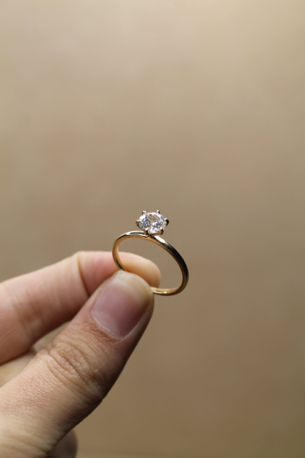 ADİGE SARRAF Kadın 14 Ayar Oval Tektaş
