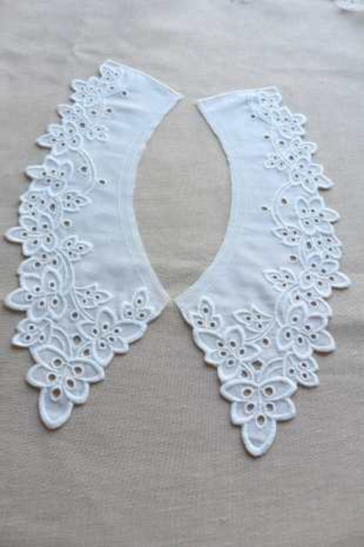 SHERLOCK HOME Vintage Beyaz Yakalık