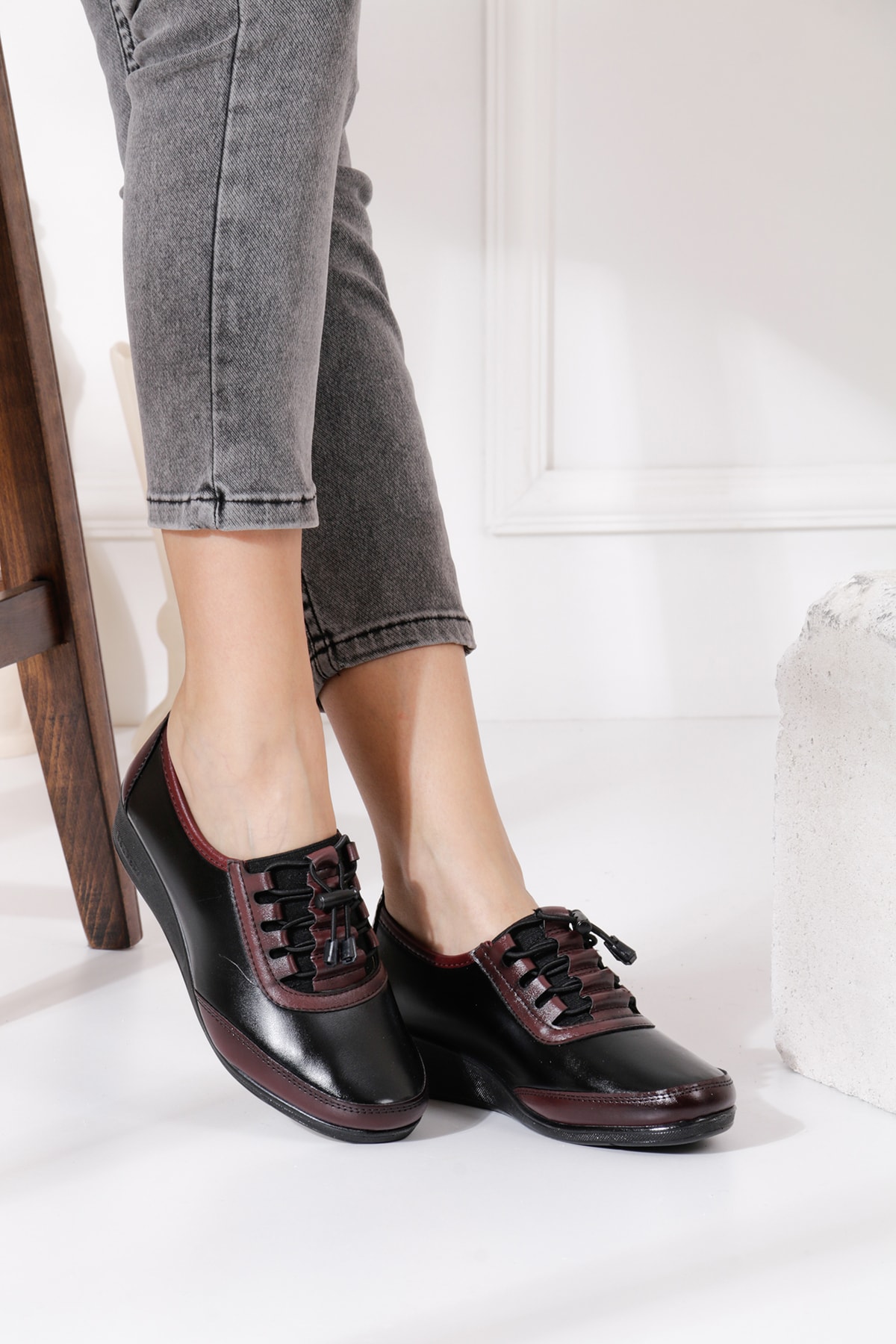 trendy pabuç Kadın Ortopedik Siyah Bordo Ayakkabı