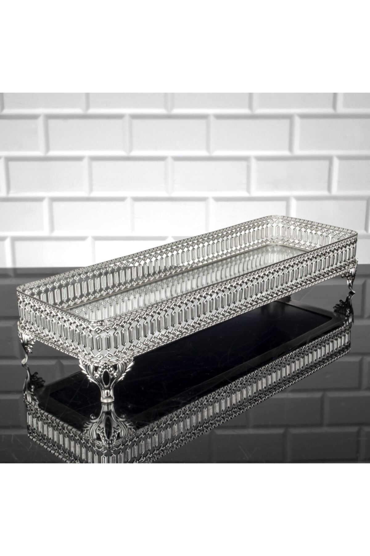 Zeyve Inci Baton Büyük Aynalı Sunumluk Çikolata Tepsisi Tepsi 40x14 Cm. Gümüş Rengi