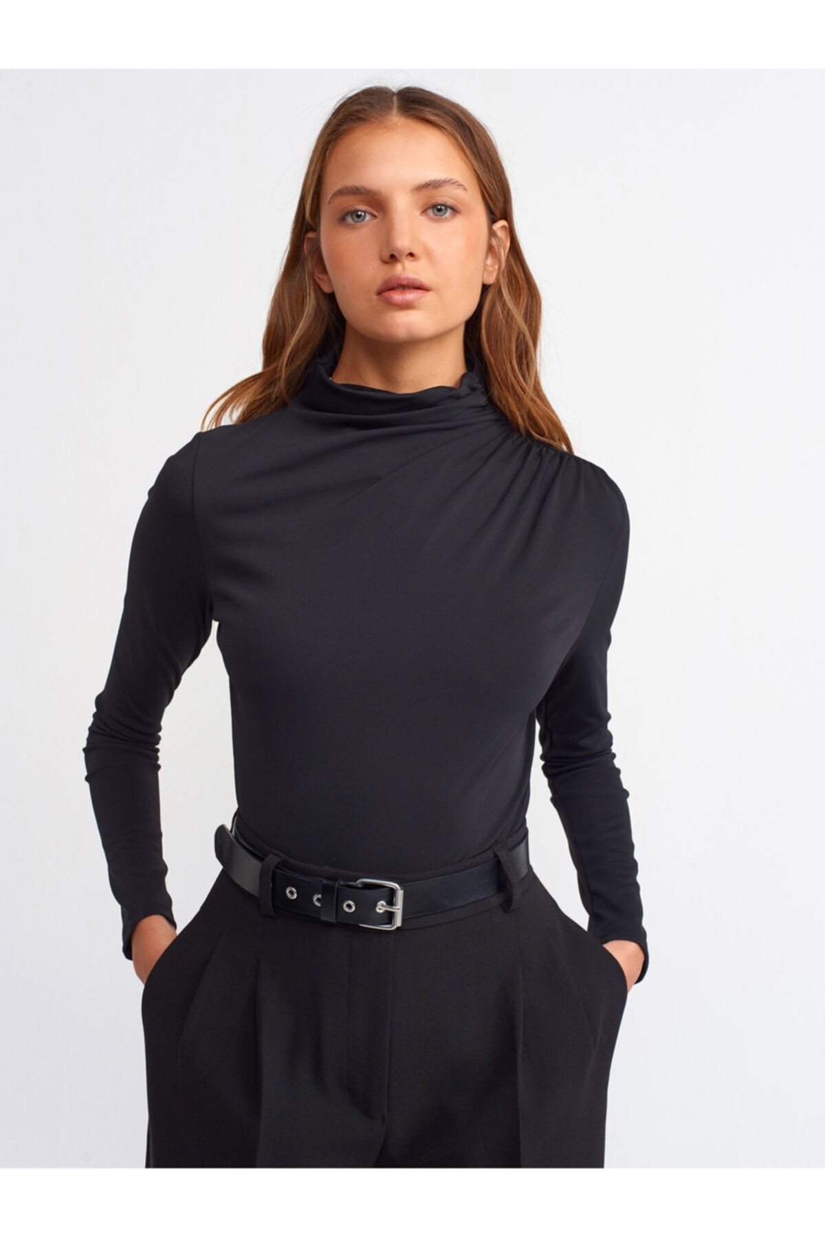 Dilvin 20100 Büzgü Detaylı Çıtçıtlı Bodysuit-siyah