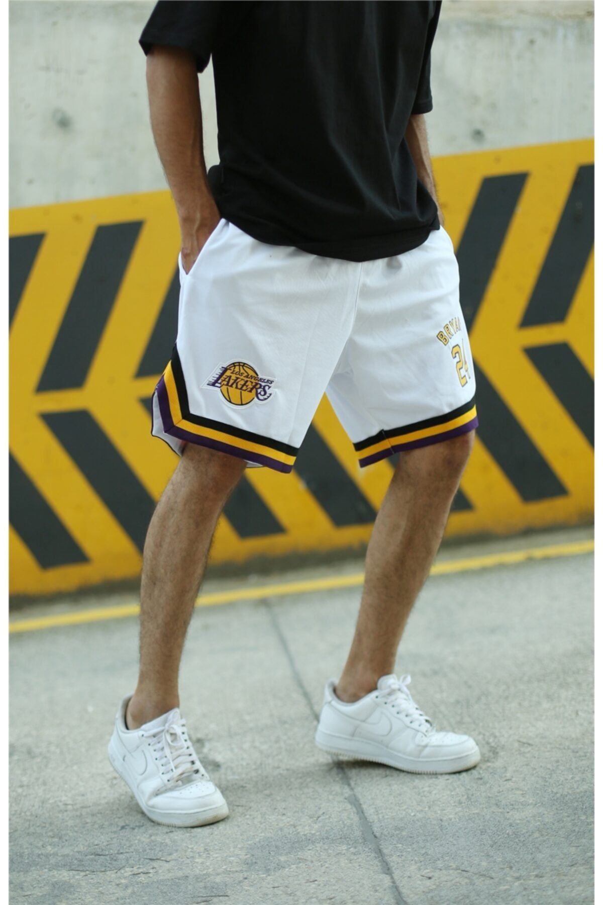 outcastwear Oversize Fileli Lakers Beyaz Şort