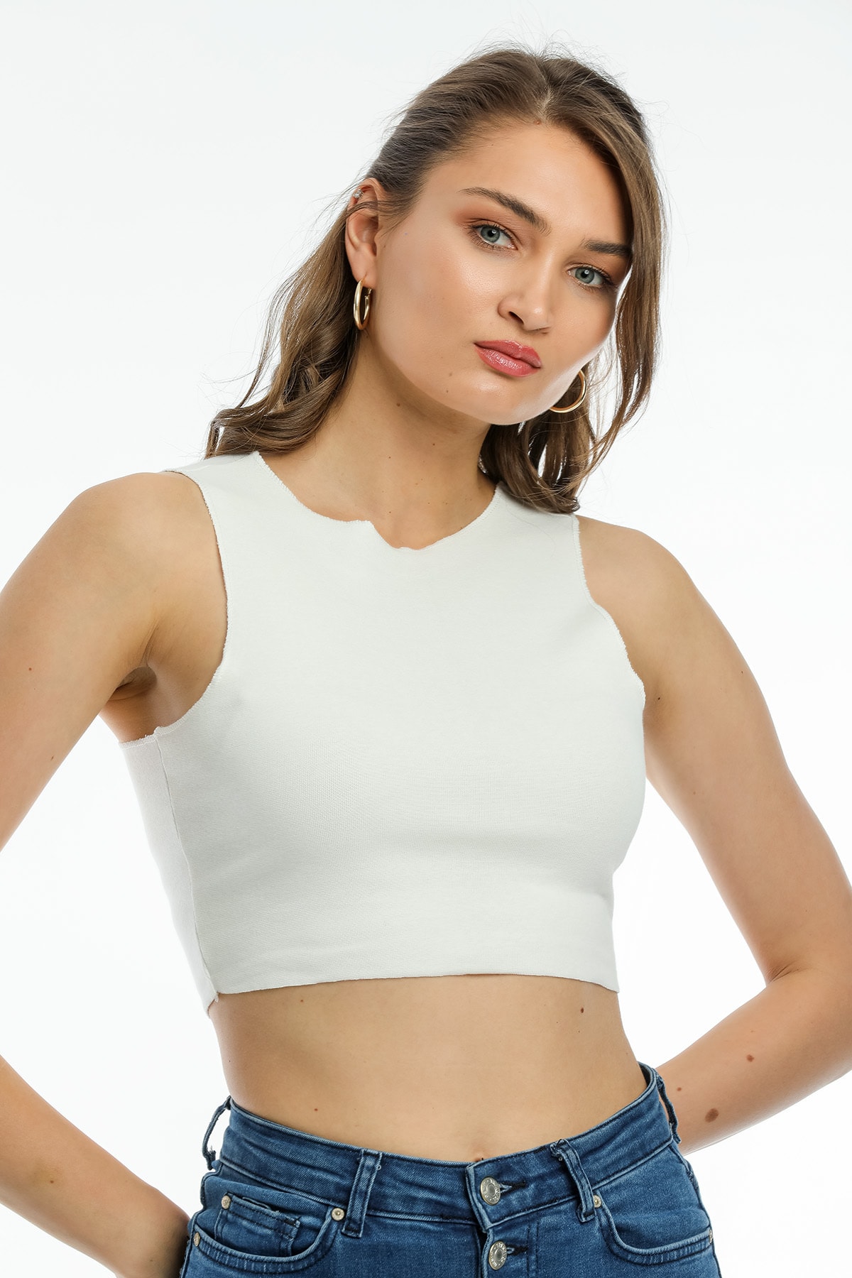 Sandstone Kadın Beyaz Ribana Fitilli Crop Halter Yaka Atlet