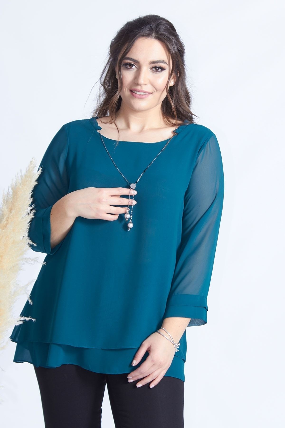 Moda Berray Kadın Petrol Kolye Yakalı Şifon Büyük Beden Şık Bluz