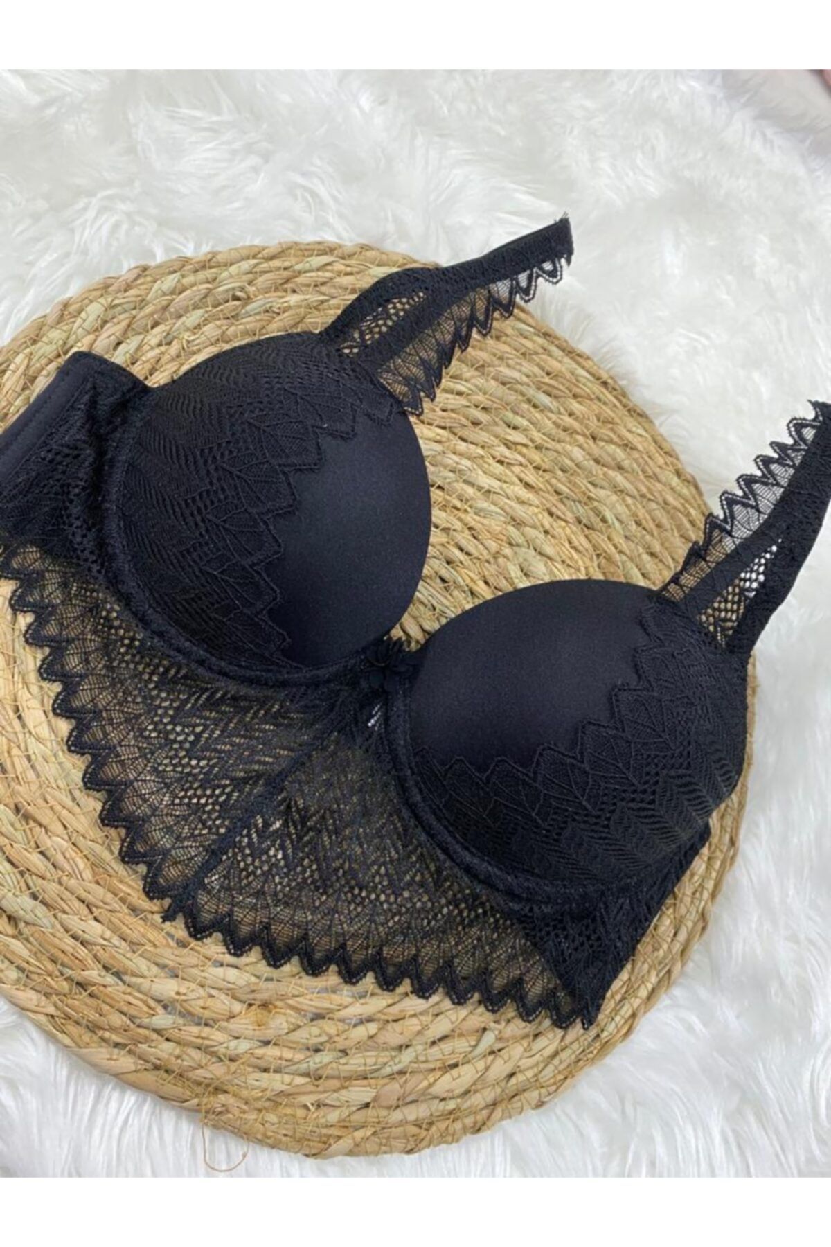 Koza Destekli Ücgen Bralet Dantelli Siyah Sütyen