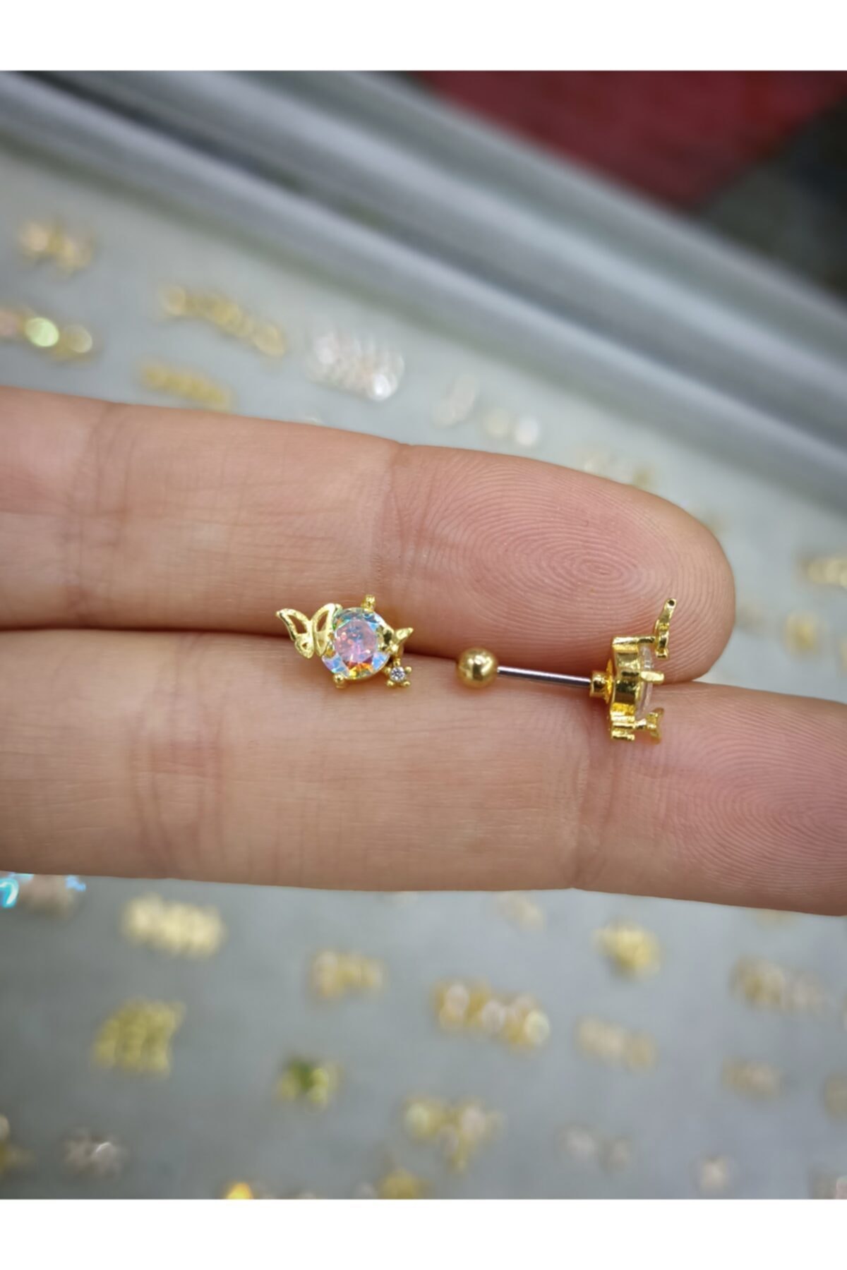 Arescollection Cerrahi Çelik Gold Renk Sedefli Tragus Helix Kıkırdak Piercingi
