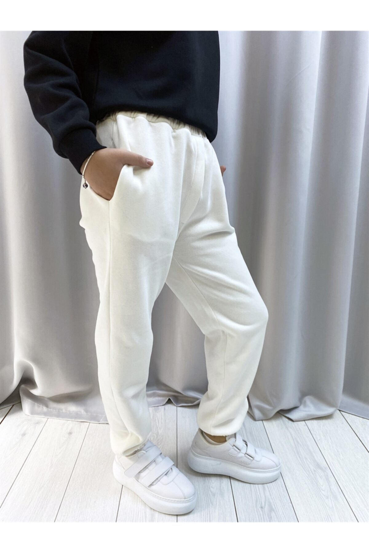 MaraSender Beyaz Üç Iplik Cepli Eşofman Altı