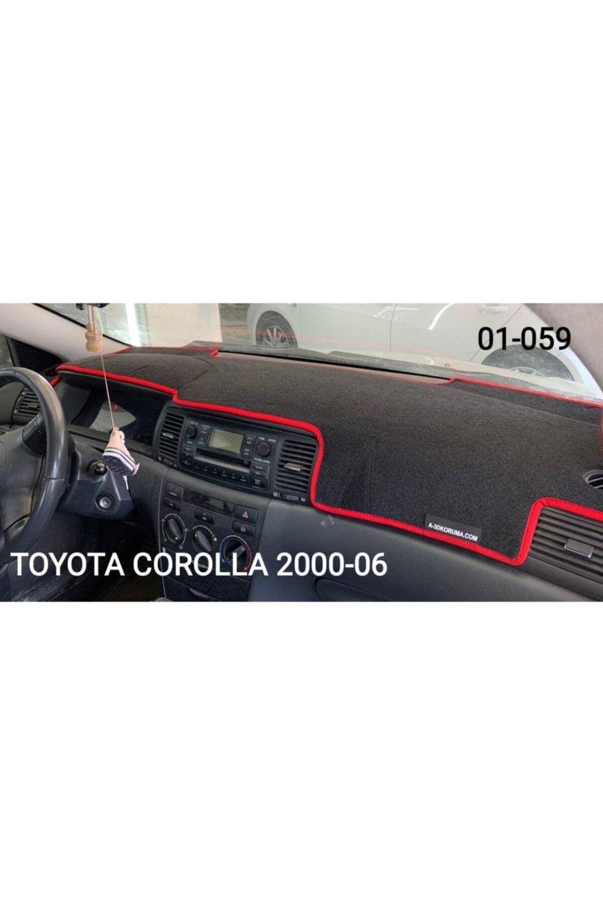 OTOMOTİF Toyota Corolla Torpido Koruması Kırmızı 2000-2006 Modellerine Uygun
