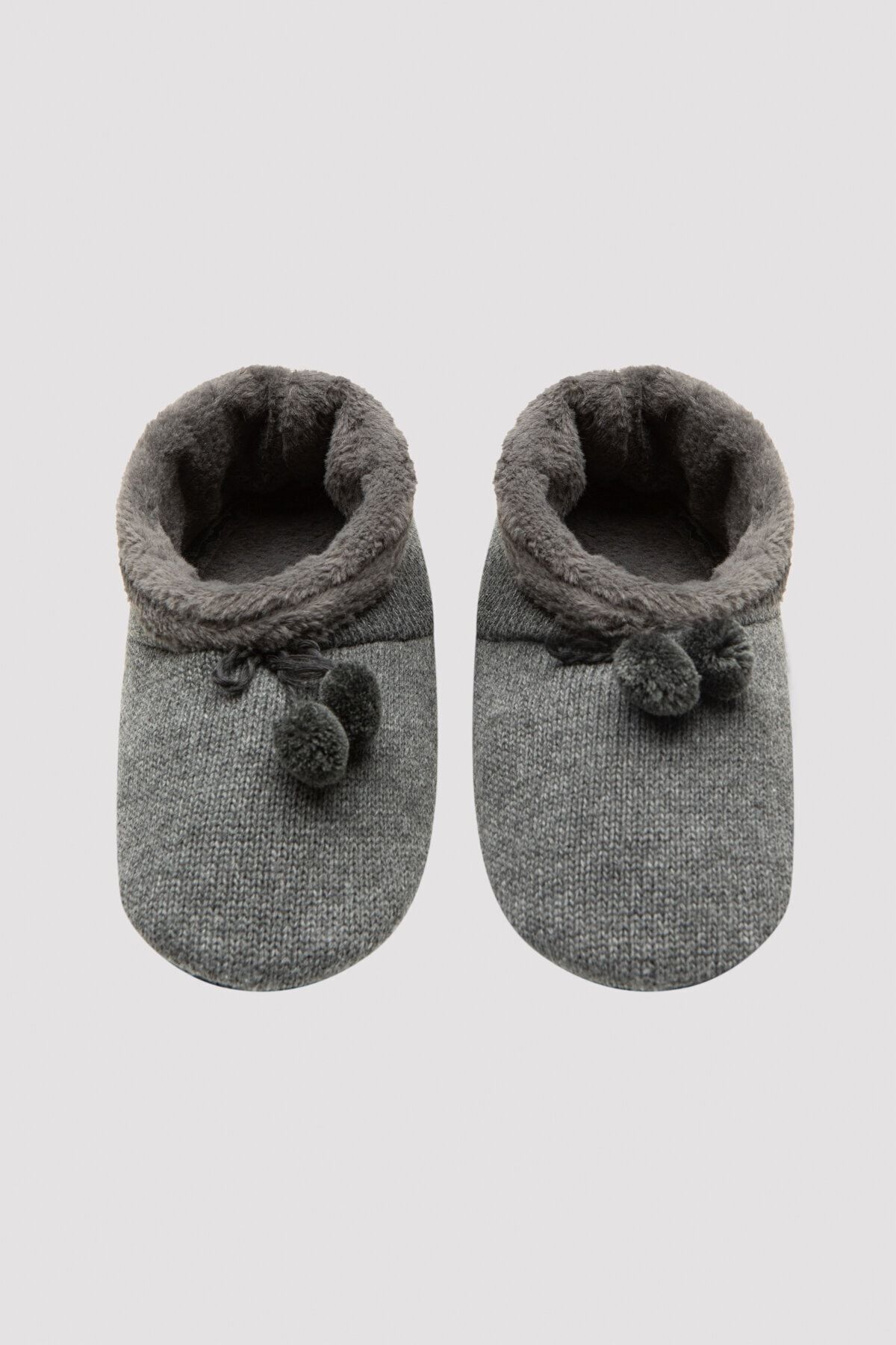 Penti Kül Rengi Ashy Fuzzy Pompom Patik
