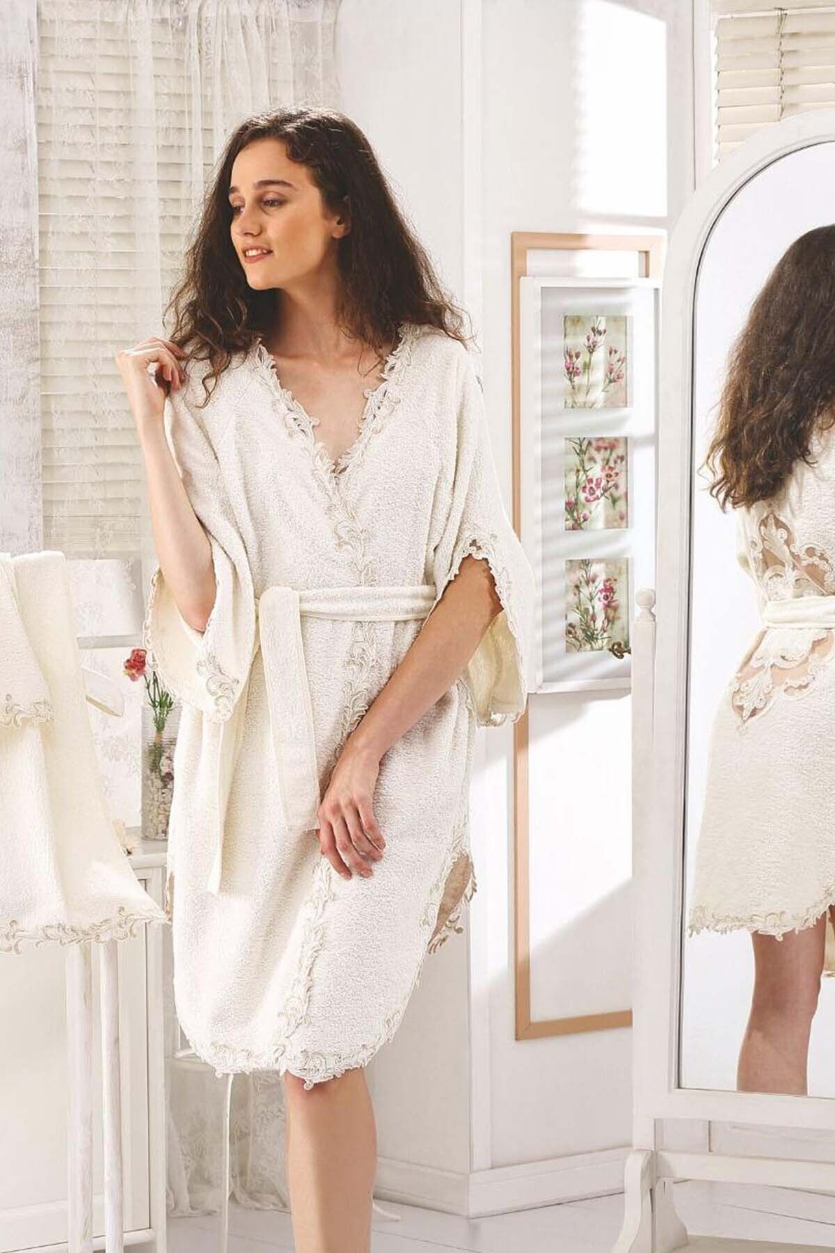 Alya Maison Bella Krem Kadın Fransız Dantelli Balayı Çeyizlik Bayan Bornozu Seti