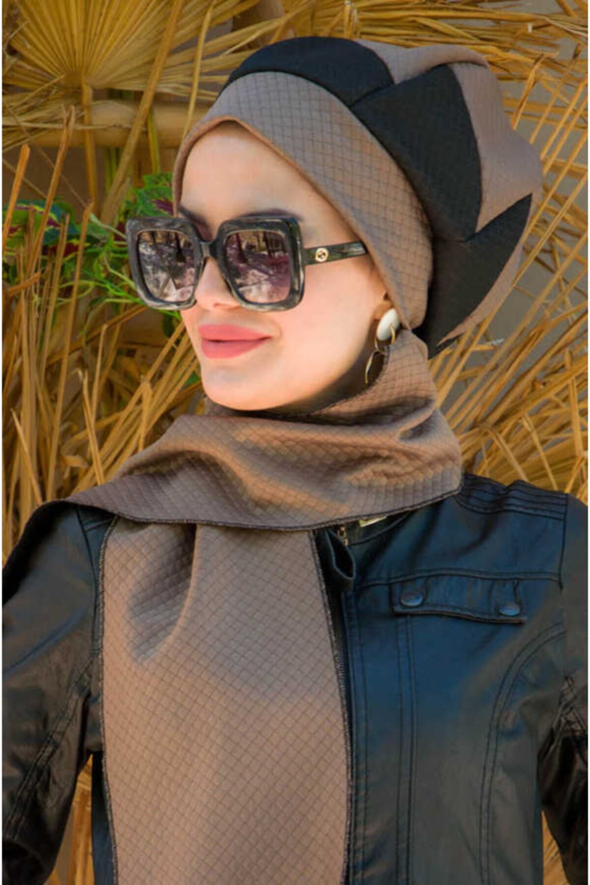Aişe tesettür Vizon Siyah Tesettür Bere