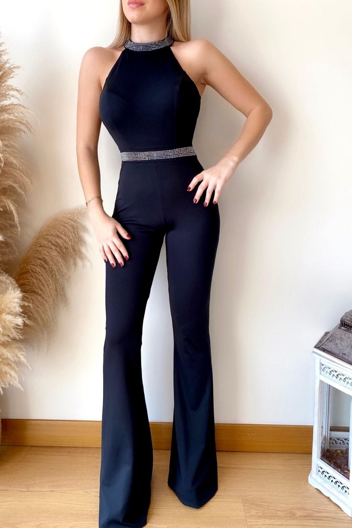 lovebox Esnek Kumaş Parlak Taş Baksılı Ispanyol Paça Kolsuz Siyah Abiye Tulum 041