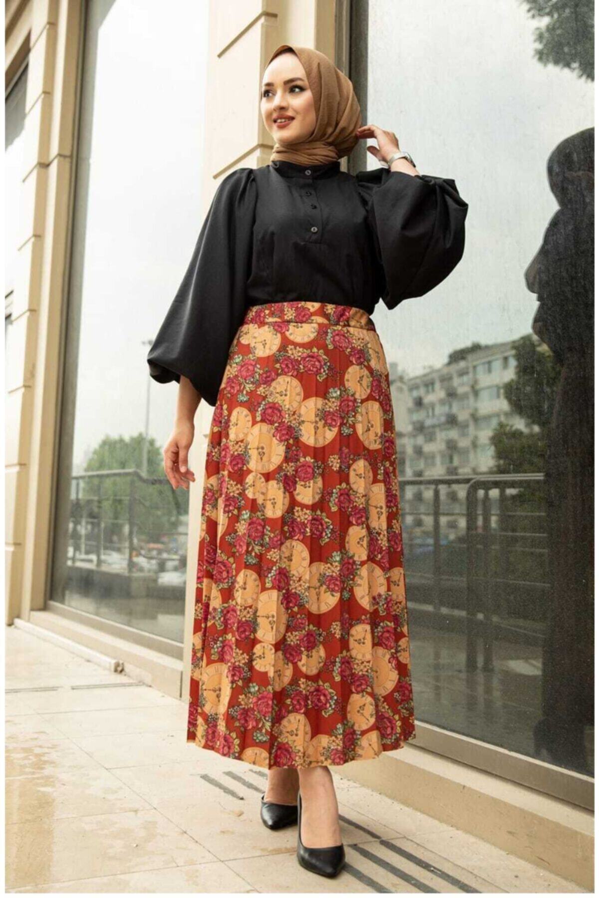 mislina moda Saat Detaylı Etek