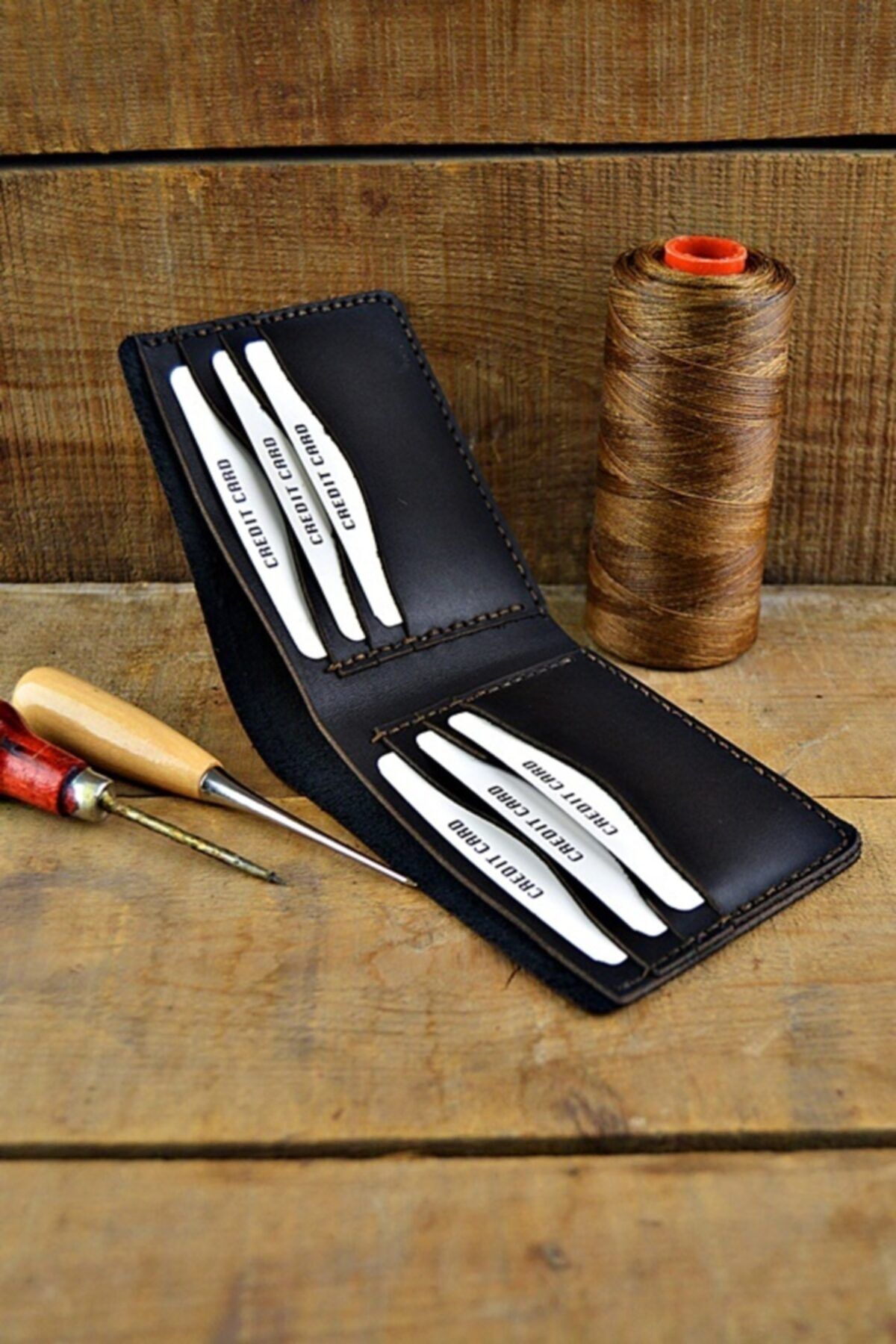 New Coast Leather 1900's Erkek Siyah Hakiki Deri El Yapımı Deri Cüzdan
