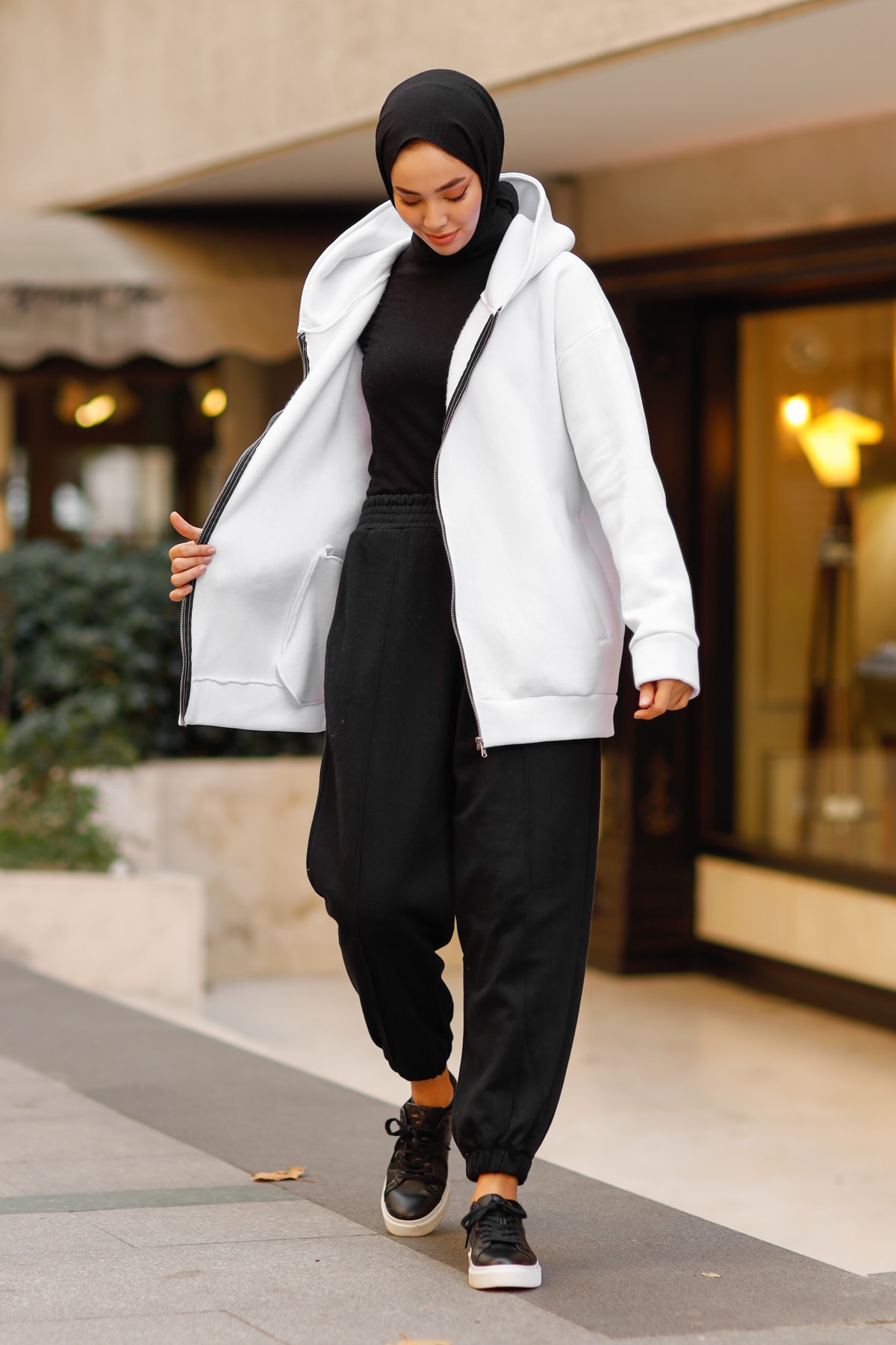 MARKALİSTE Fermuarlı Sweat Hırka Beyaz