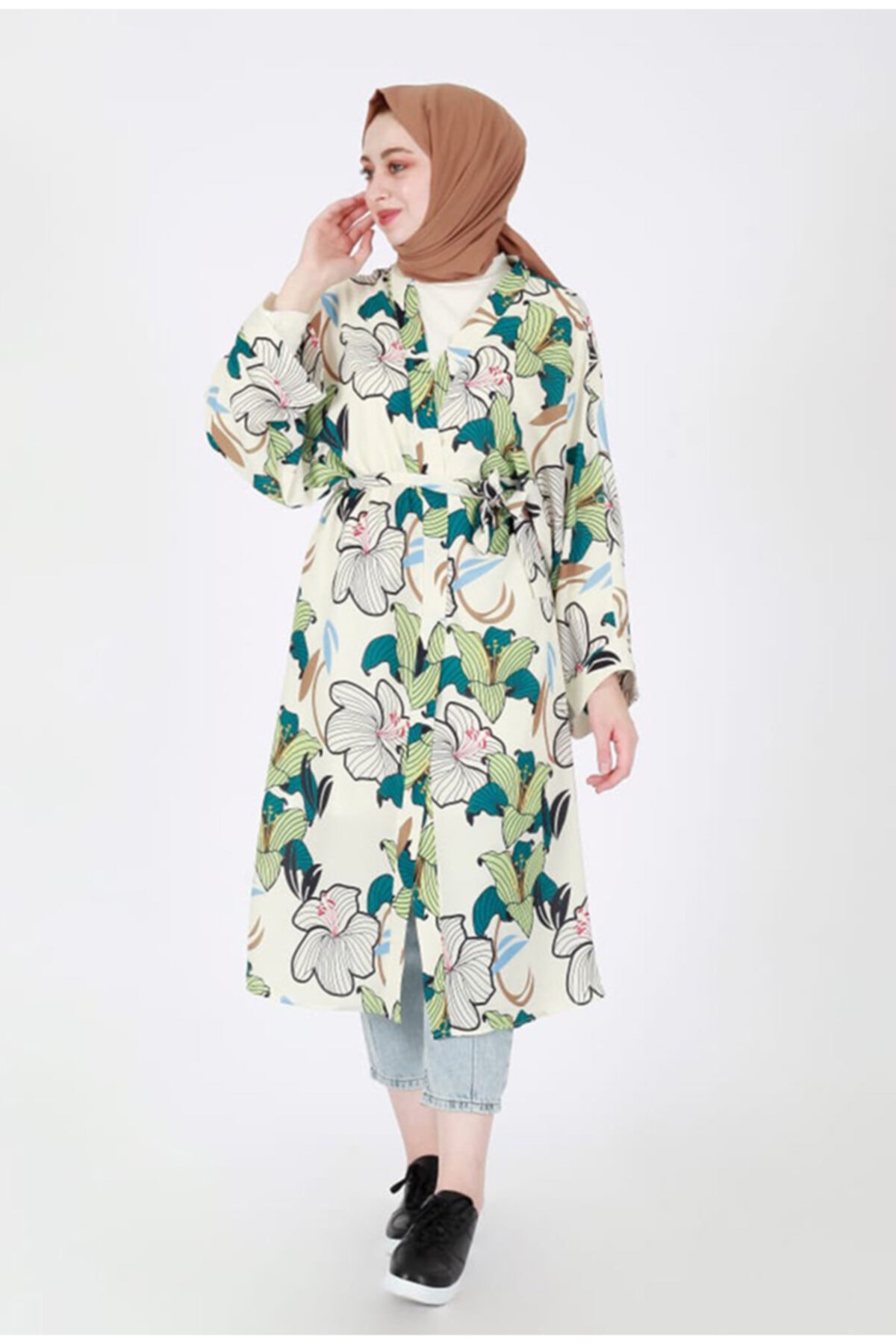 Pilise Lily Desenli Kimono