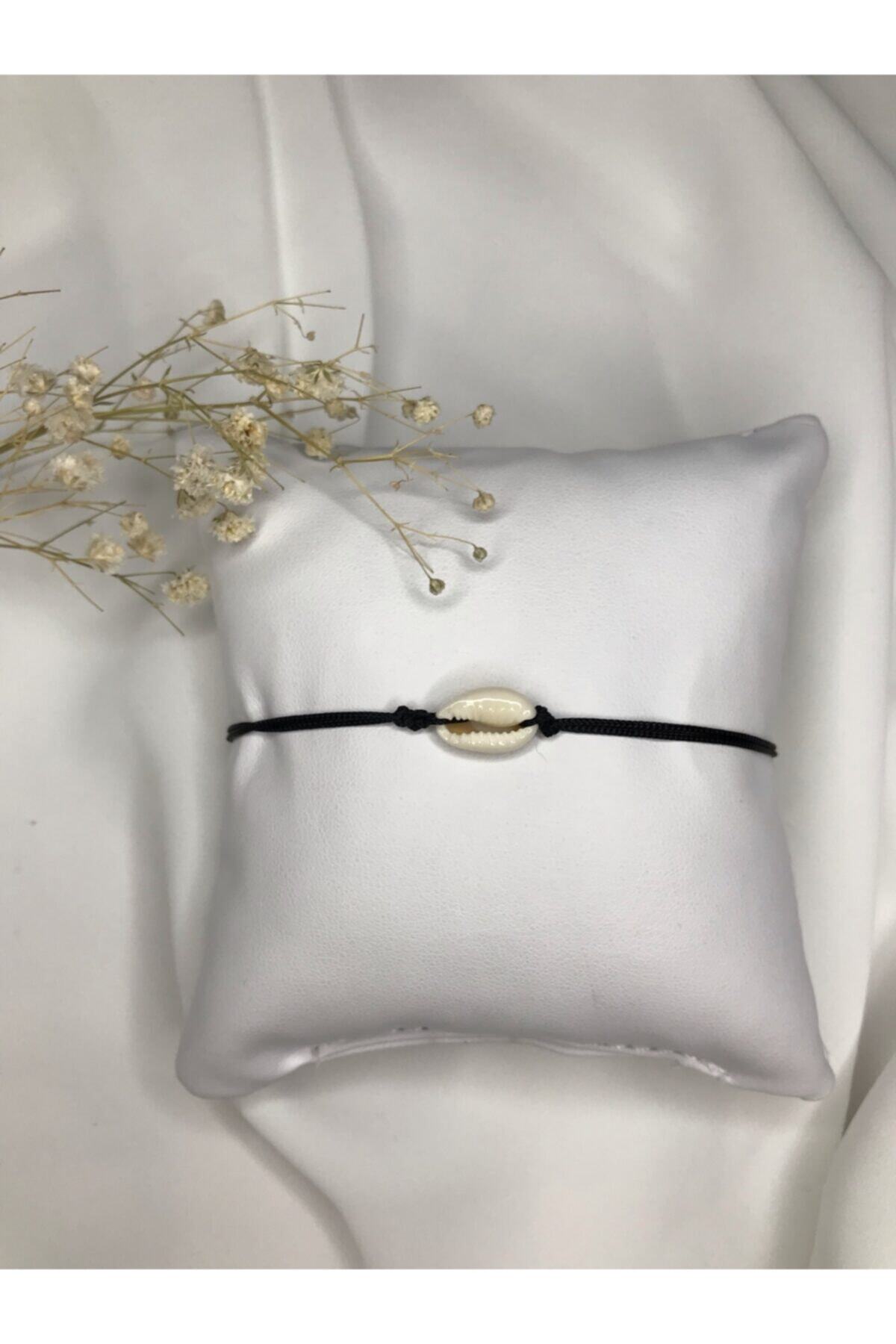 Ayselin Dünyası Deniz Kabuklu Siyah Ip Bileklik