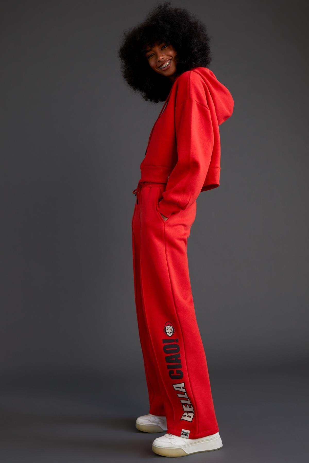 DeFacto La Casa De Papel Lisanslı Loose Fit Geniş Paça Eşofman Alt