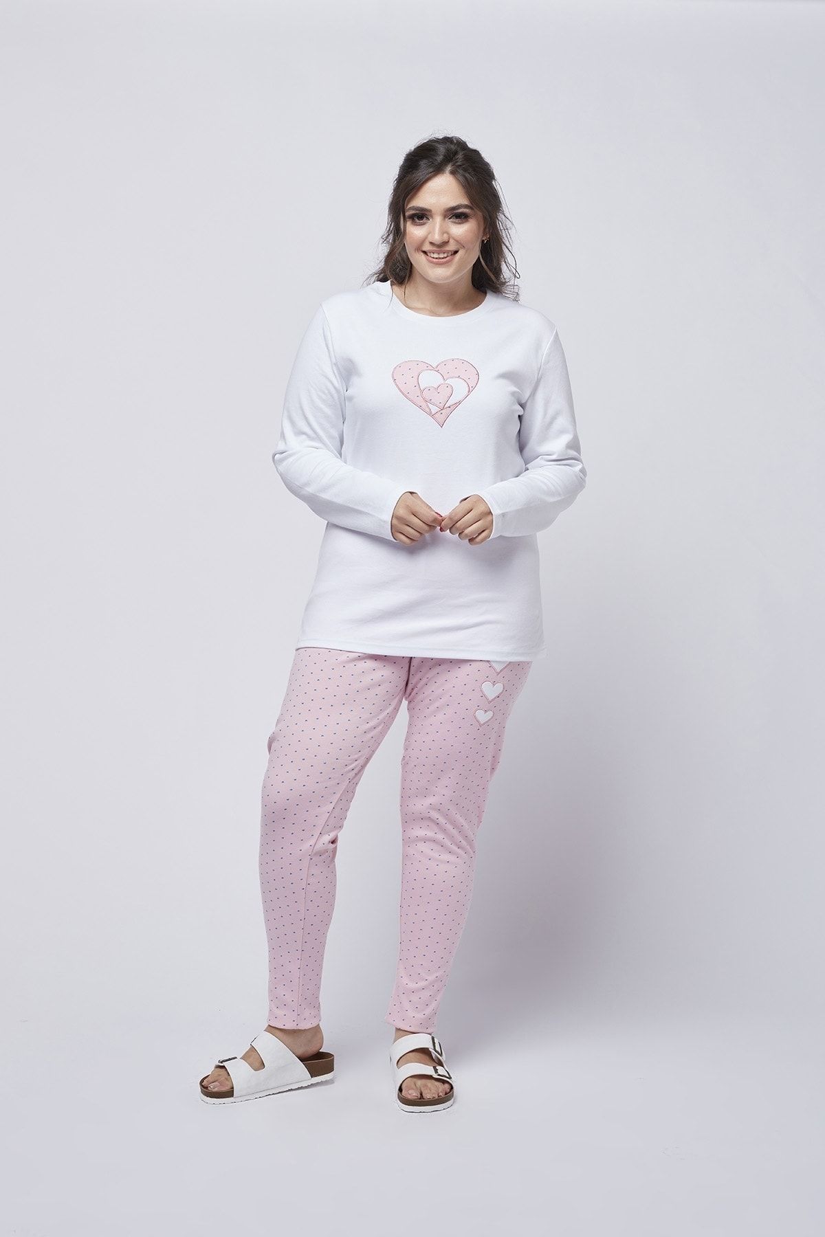Moda Berray Pembe Uzun Kollu Kalp Nakışlı Büyük Beden Pamuklu Pijama Takımı