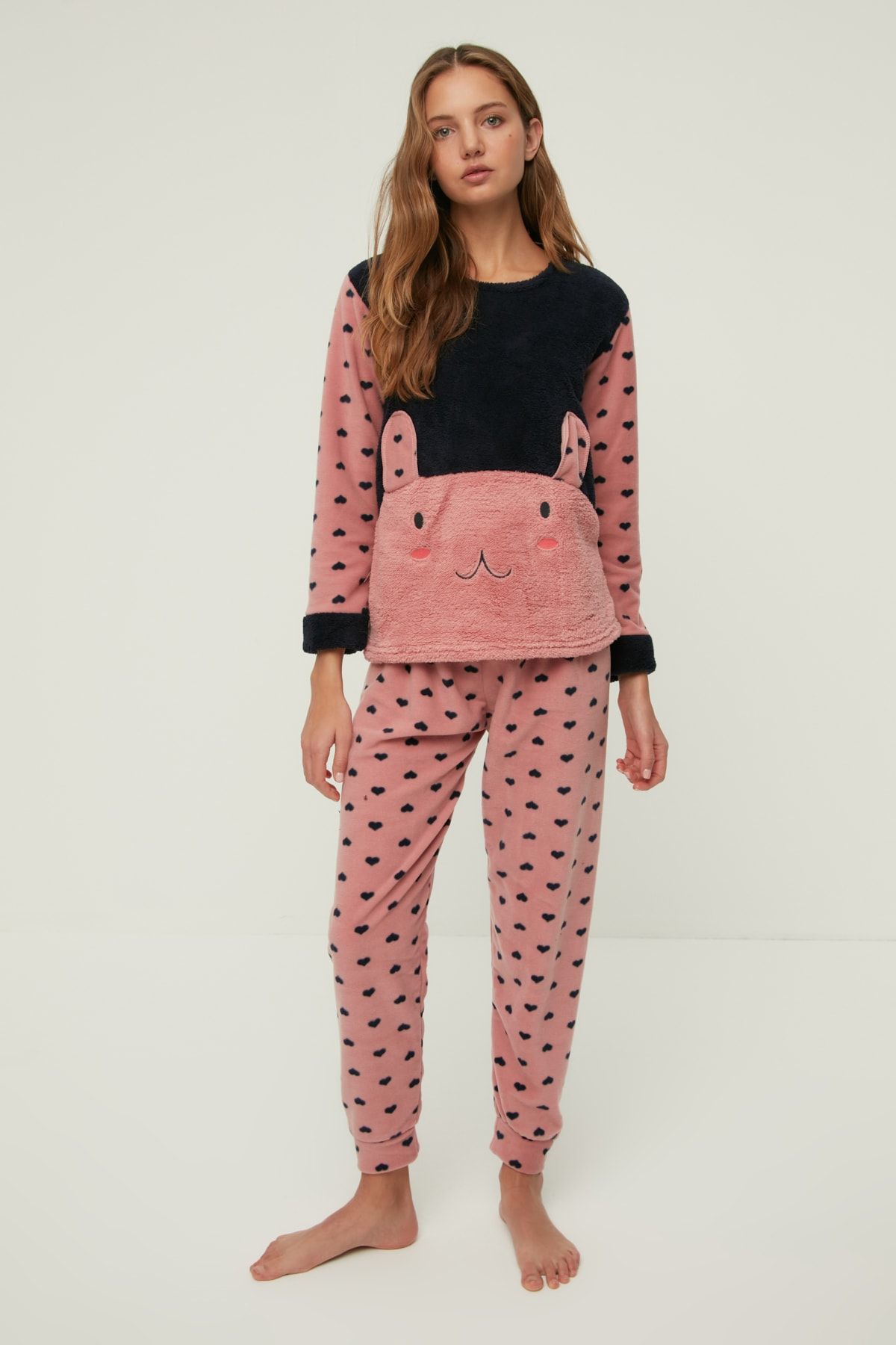 TRENDYOLMİLLA Pembe Nakışlı Wellsoft Pijama Takımı THMAW21PT0653