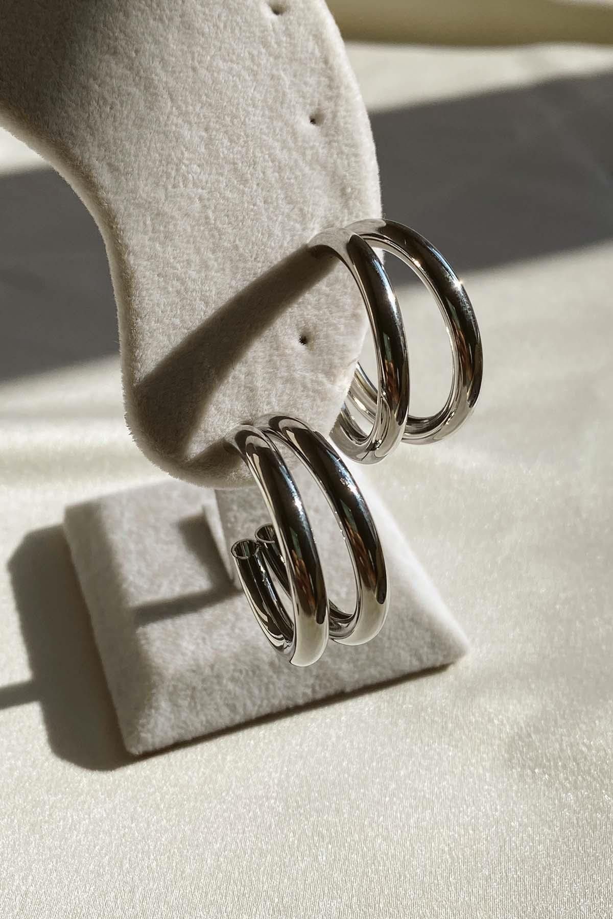 Amoreist Amore.ist Two Armed Silver Küpe