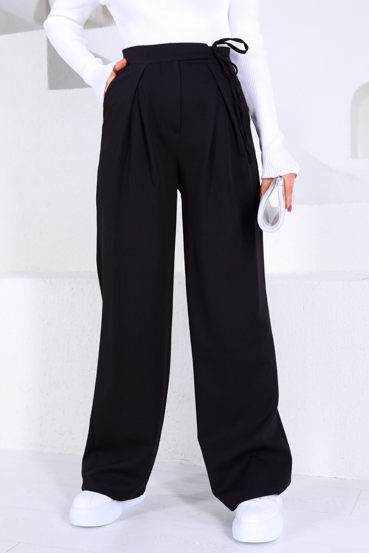 Cappmoda Pnt-07248 Kadın Siyah Önden Bağlamalı Salaş Palazzo Pantolon