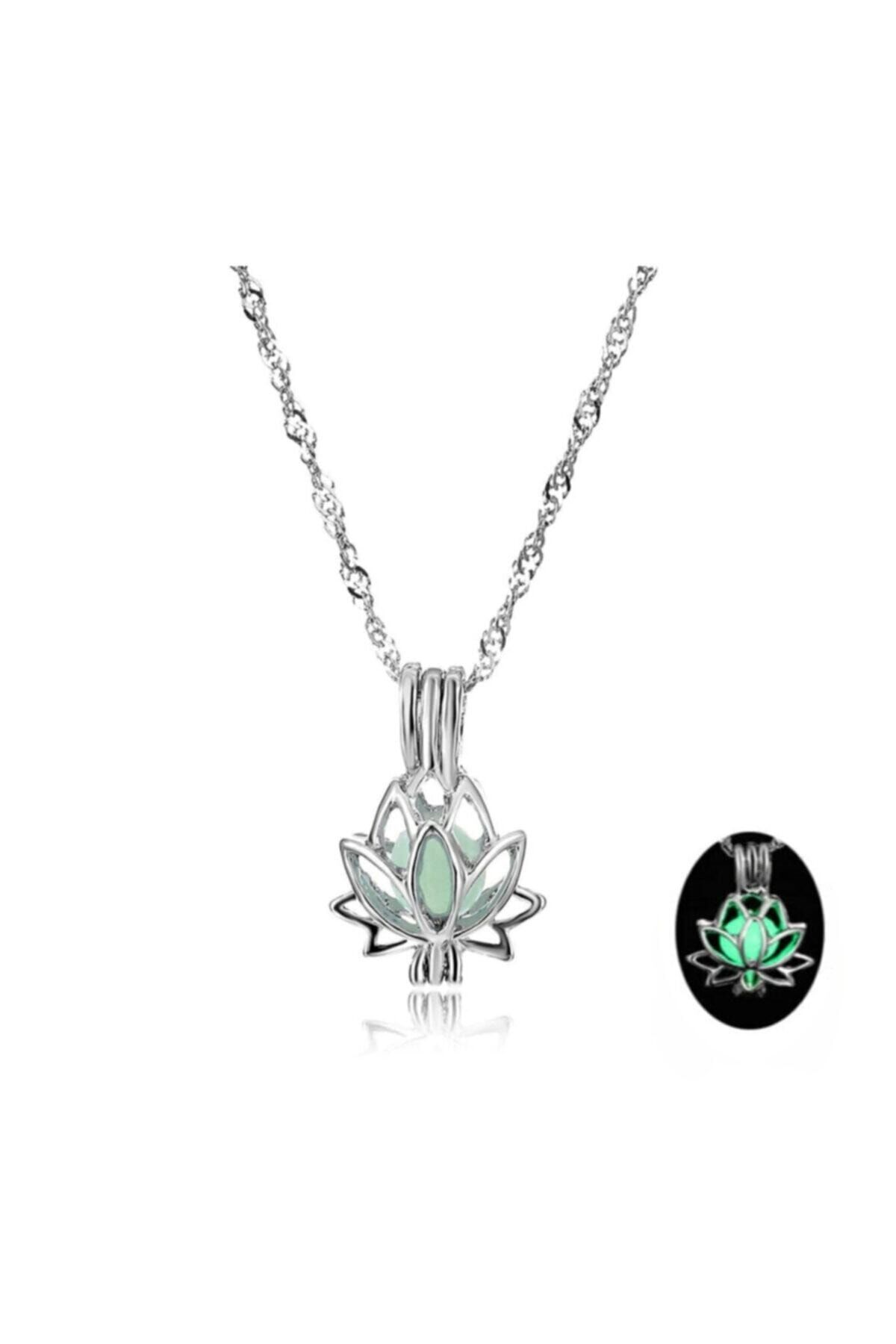 AlpCollection Yeşil Lotus Çiçeği Gece Karanlıkta Parlayan Fosforlu Kolye