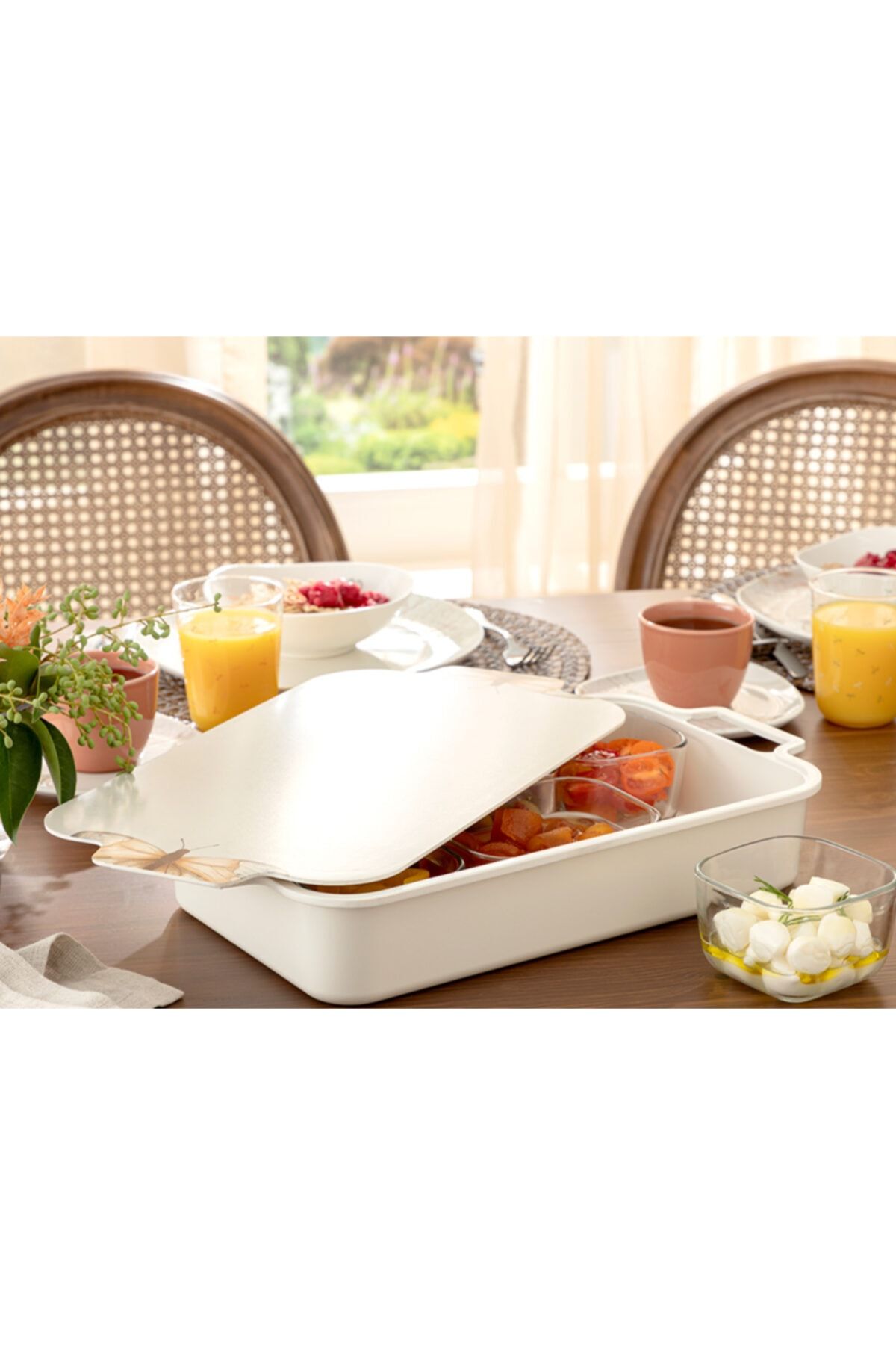 English Home Butterfly Melamin Kapaklı Kahvaltılık 40x20 Cm Gri