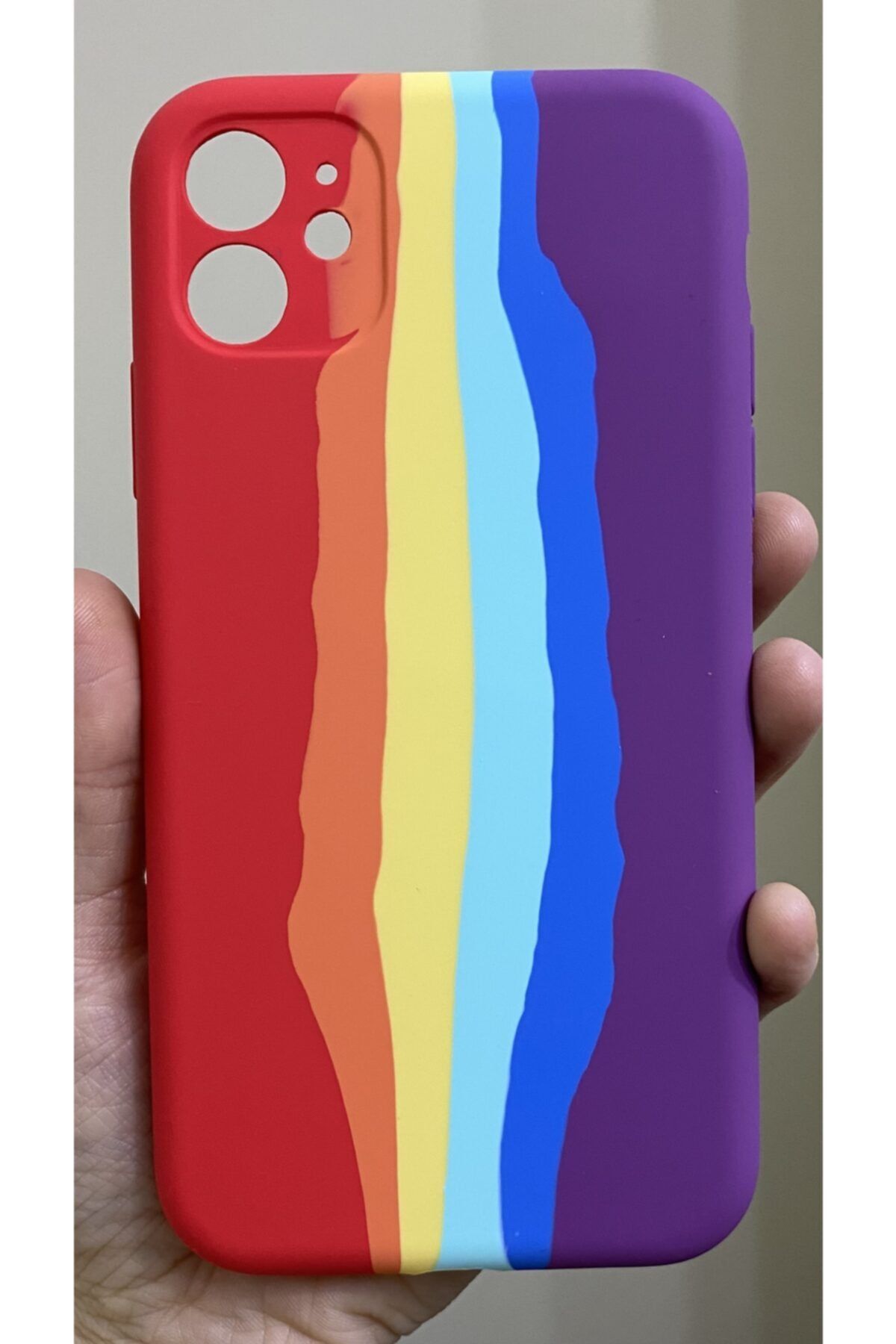 Go Aksesuar Iphone 11 (6.1) Tam Silinebilir Sıvı Silikon Rainbow Desenli Içi Kadife Silikon Kılıf
