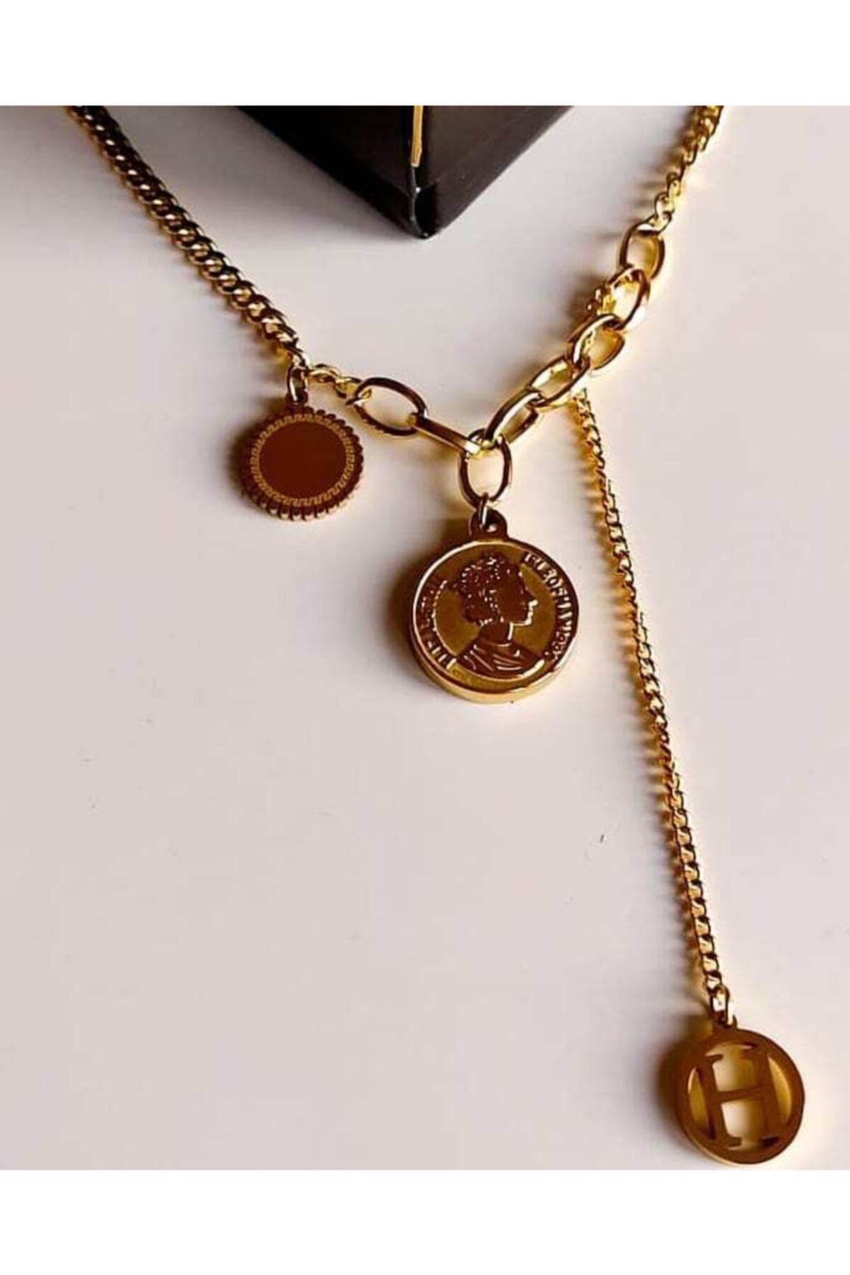 Elmas Dizayn Kadın Gold Çelik İthal Hermes Model Kolye