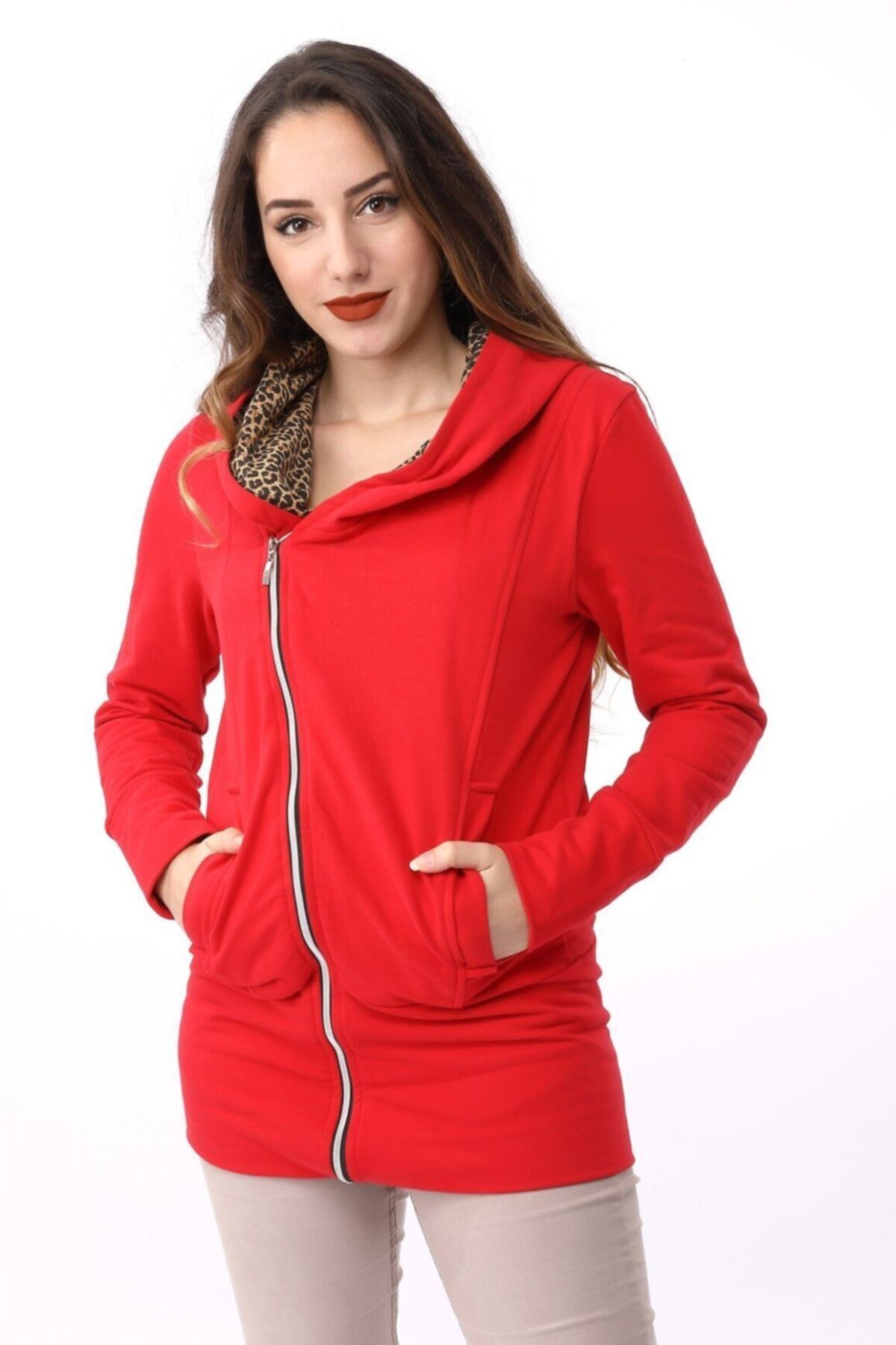 özgüm tekstil Leopar Detaylı Kapüşonlu Ceket