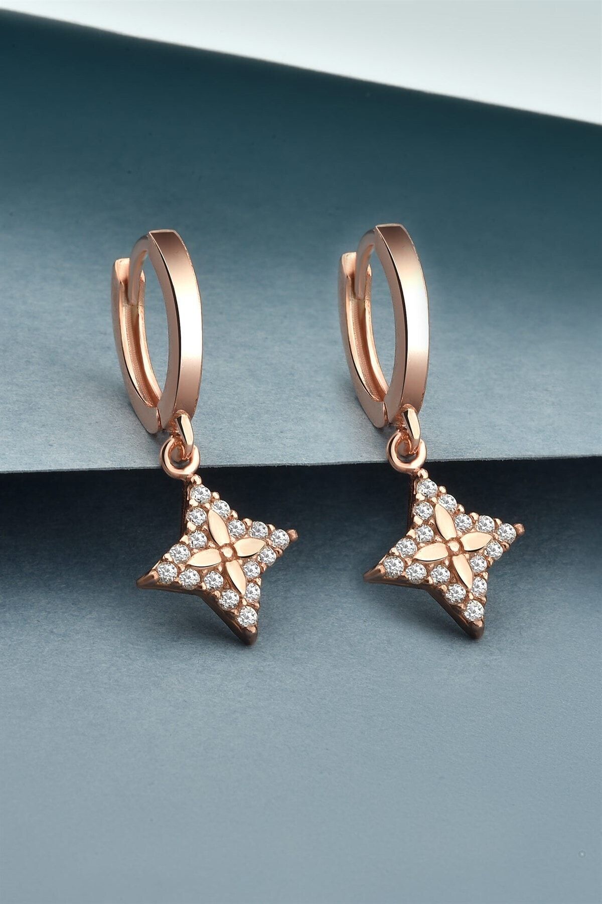 jelux silver Kutup Yıldızı Model Zirkon Taşlı Sallantılı Rose Renkli Gümüş Küpe