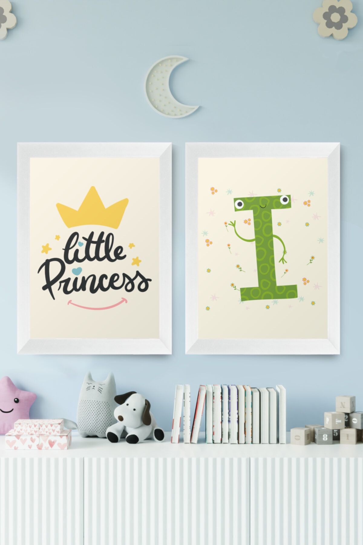 digital art Little Princess Prenses Kız Çocuk Odası I Isim Baş Harfli Tablo Beyaz