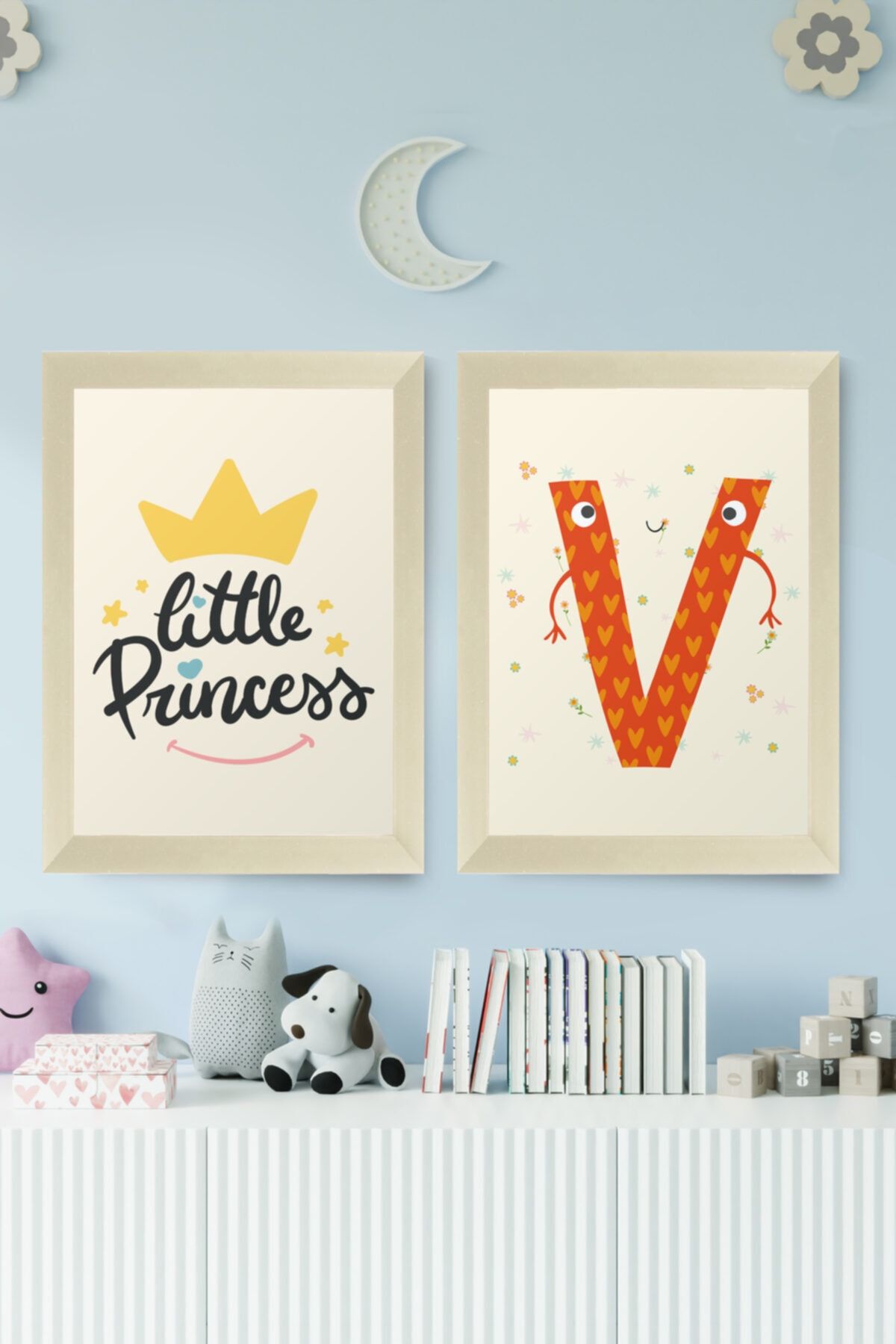 digital art Little Princess Prenses Kız Çocuk Odası V İsim Baş Harfli Tablo Ahşap