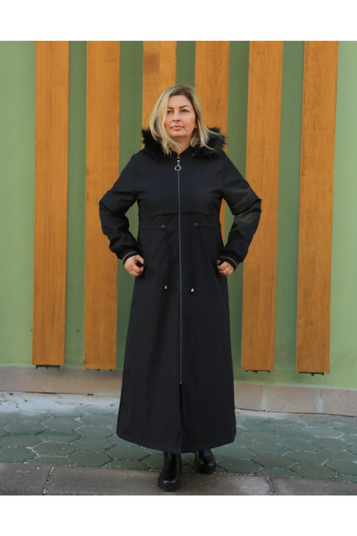 GLR&GYM Sibel Kadın Büyük Beden Içi Kürklü Yağmurluk Uzun Mont