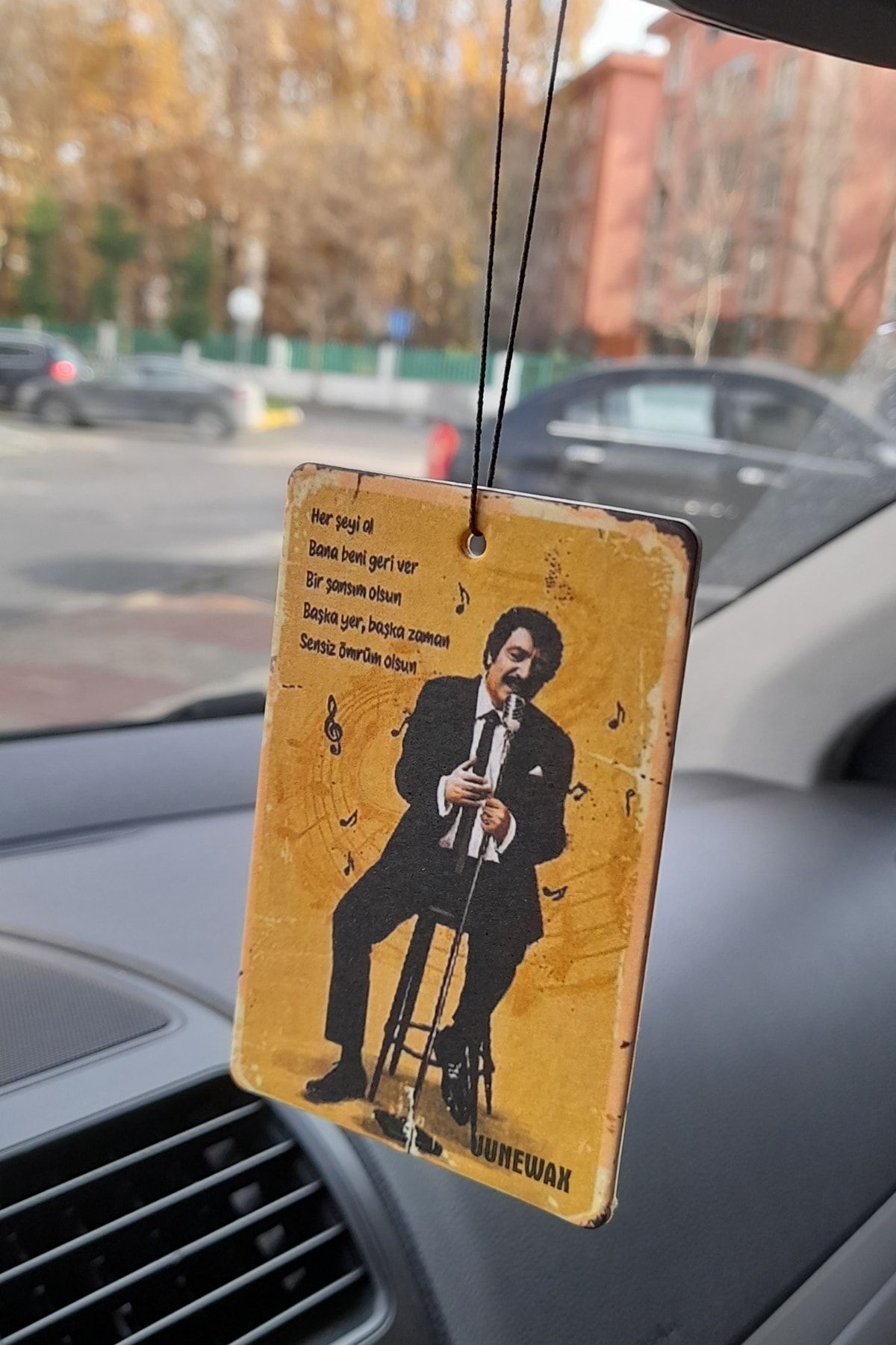 JUNE WAX Müslümbaba Yoğun Parfüm Esanslı İpli Ayna Kağıt Asma Kokusu