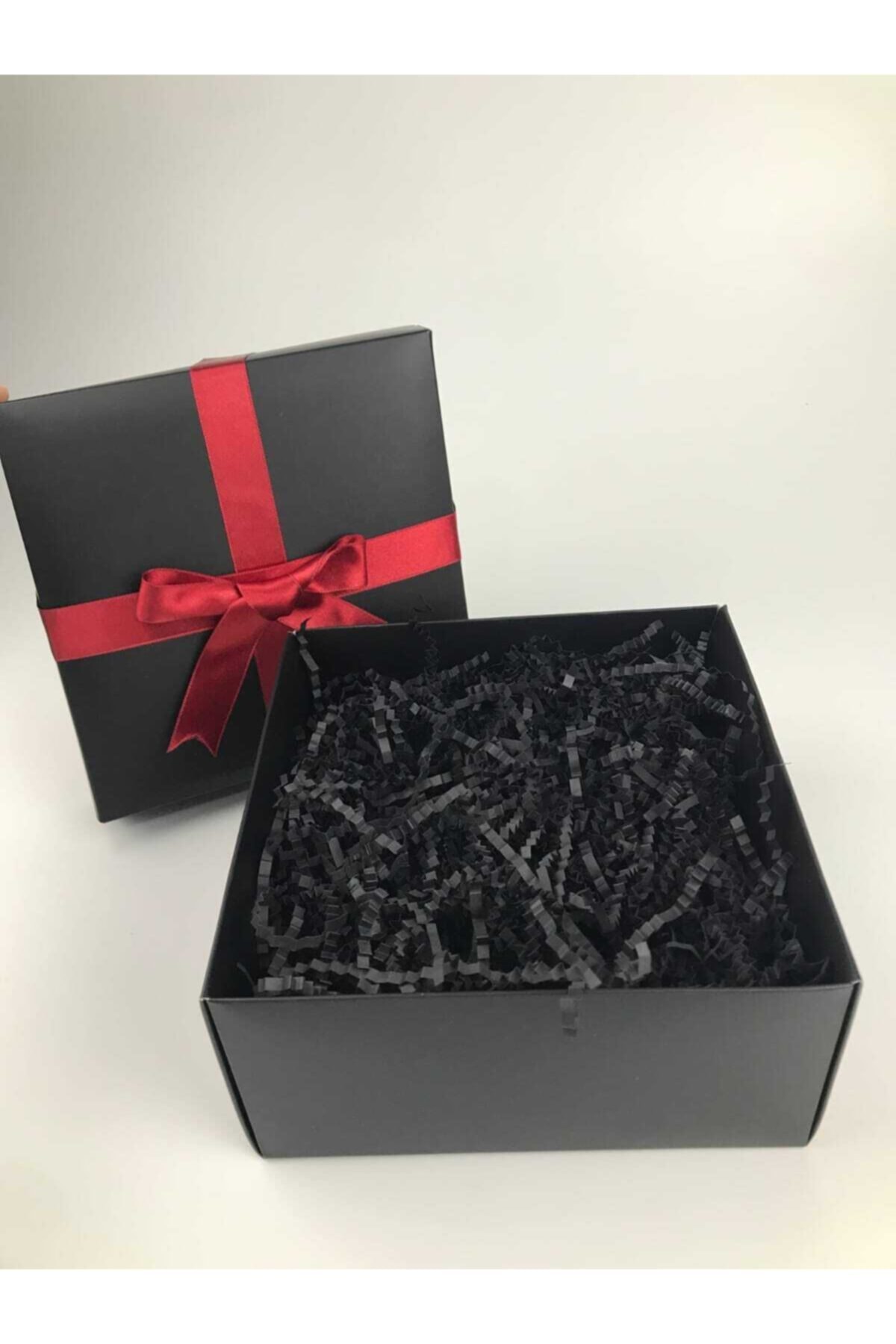 Wendy Box Kırmızı Kurdeleli Siyah Renk Boş Hediye Kutusu
