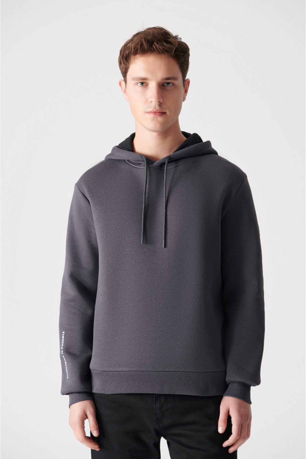 avva sweatshirt
