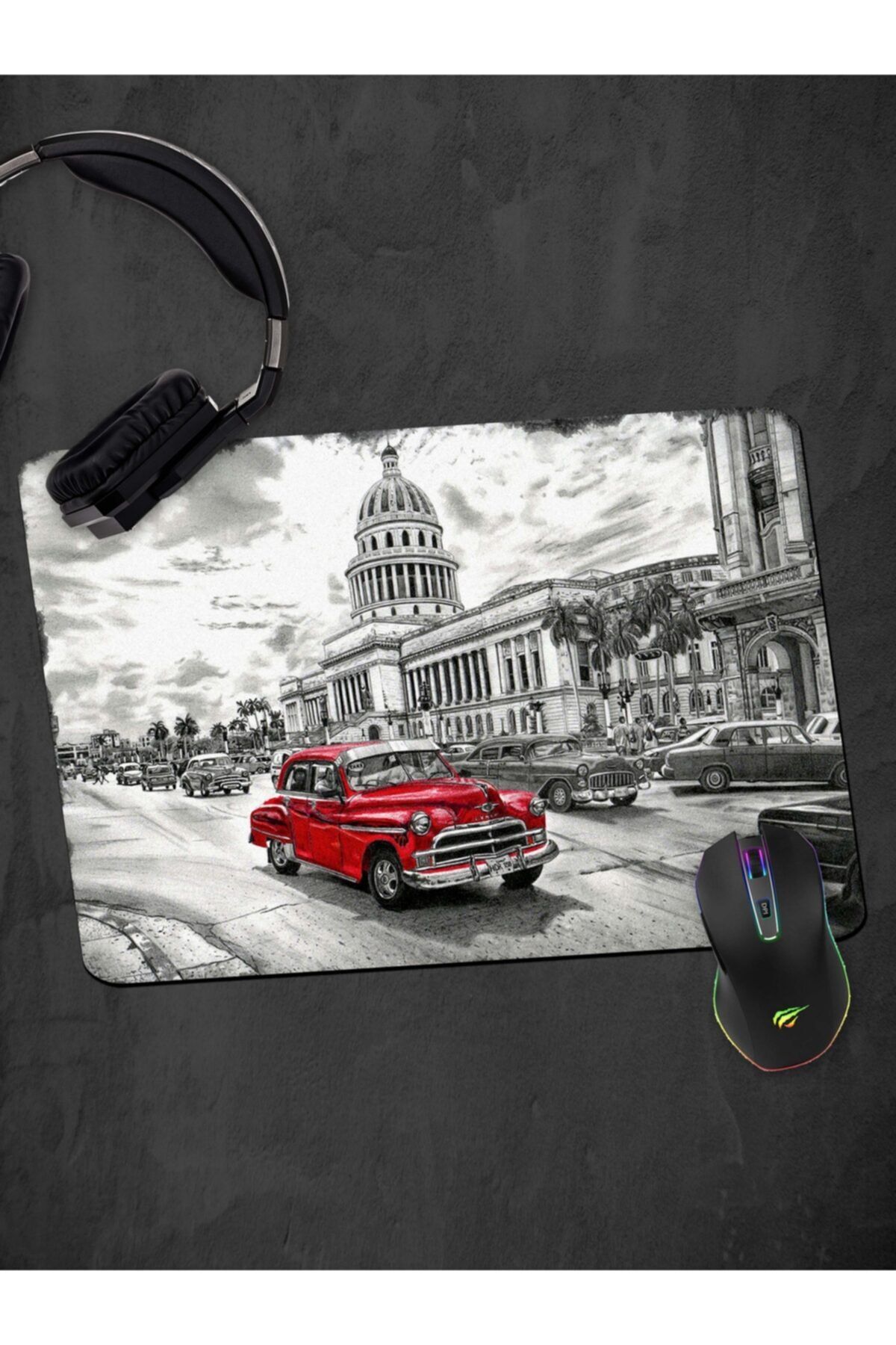 Panorama Ajans Kırmızı Klasik Araba Büyük Boy Mouse Pad
