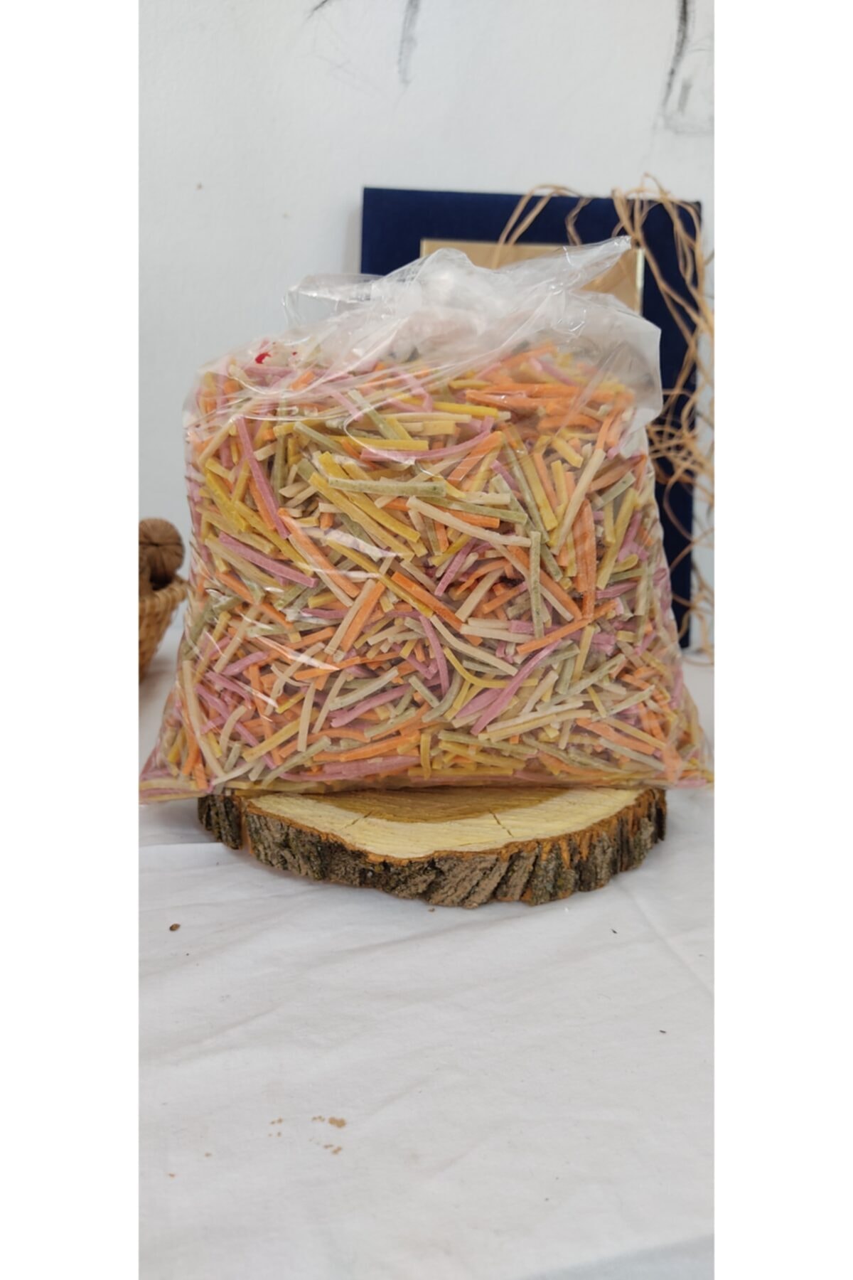 zeytindalı yöresel ürünler ilker El Yapımı Sebzeli Erişte (1kg)
