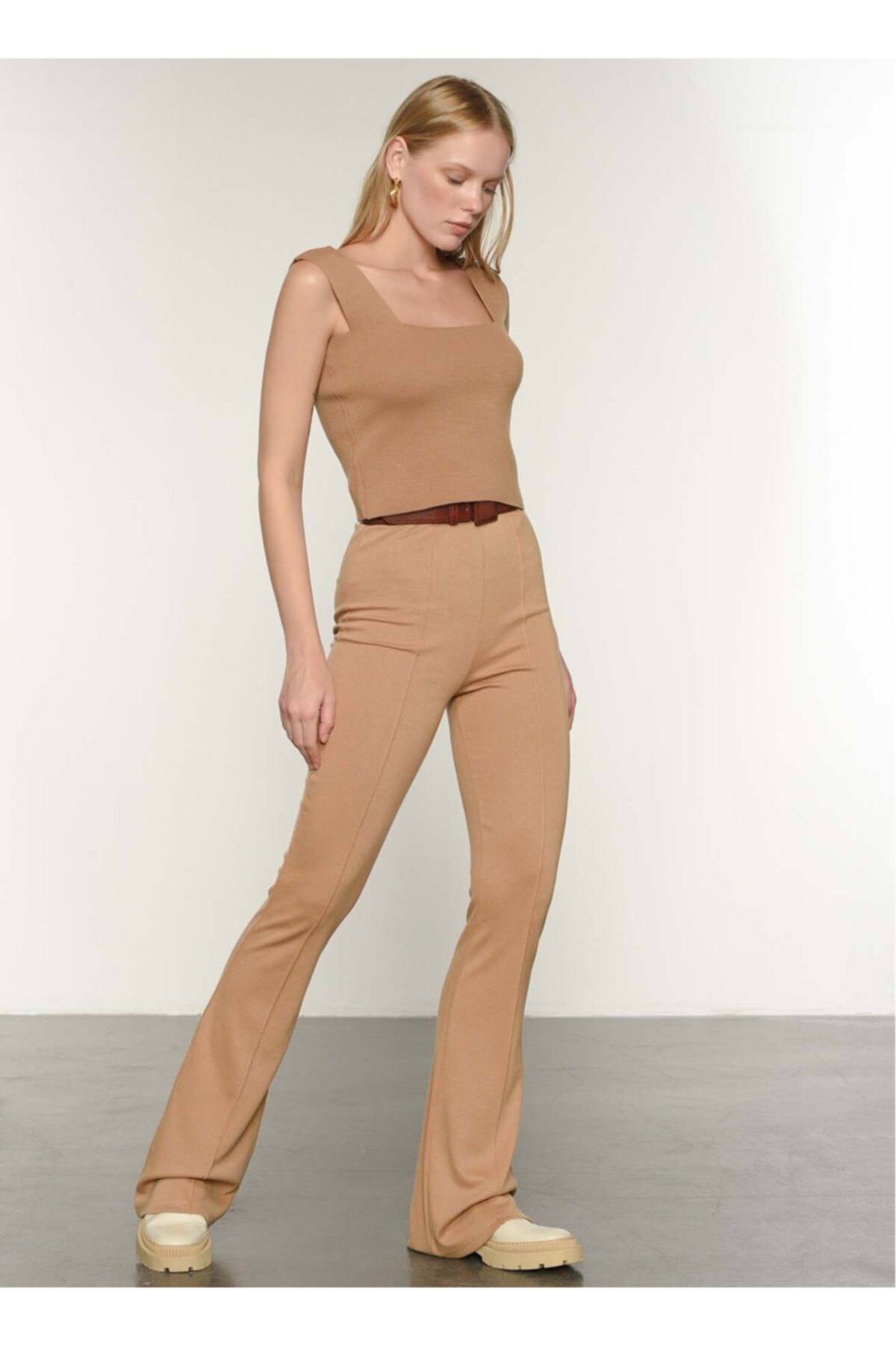 People By Fabrika 506644180 Yüksek Bel Slim Fit Düz Deve Tüyü Kadın Tayt